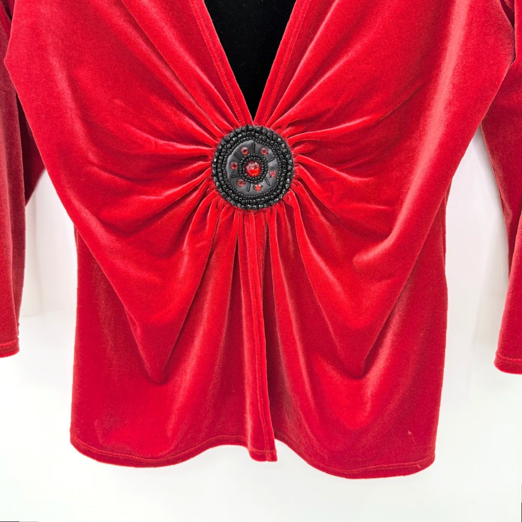 Vintage NOTATIONS Red Velvet 3/4 Sleeve V-Neck Top Blouse Women M Dressy Beaded Buckle Embellished Stretch Tunic Size M / US 6-8 / IT 42-44 - 5 Thumbnail