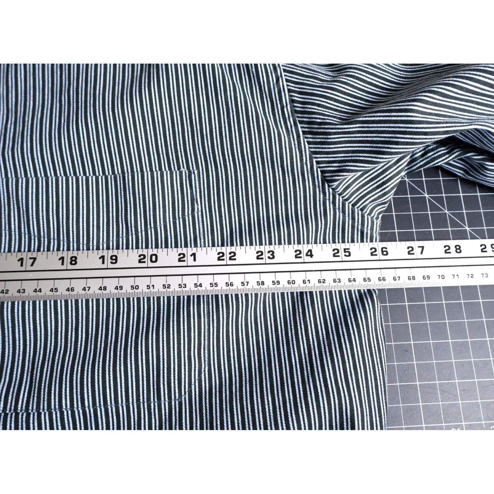 Vintage VINTAGE Celtic Clothing Grandfather Shirt Mens XL Dark Blue Hickory Stripe 100% Cotton Size US XL / EU 56 / 4 - 5 Thumbnail