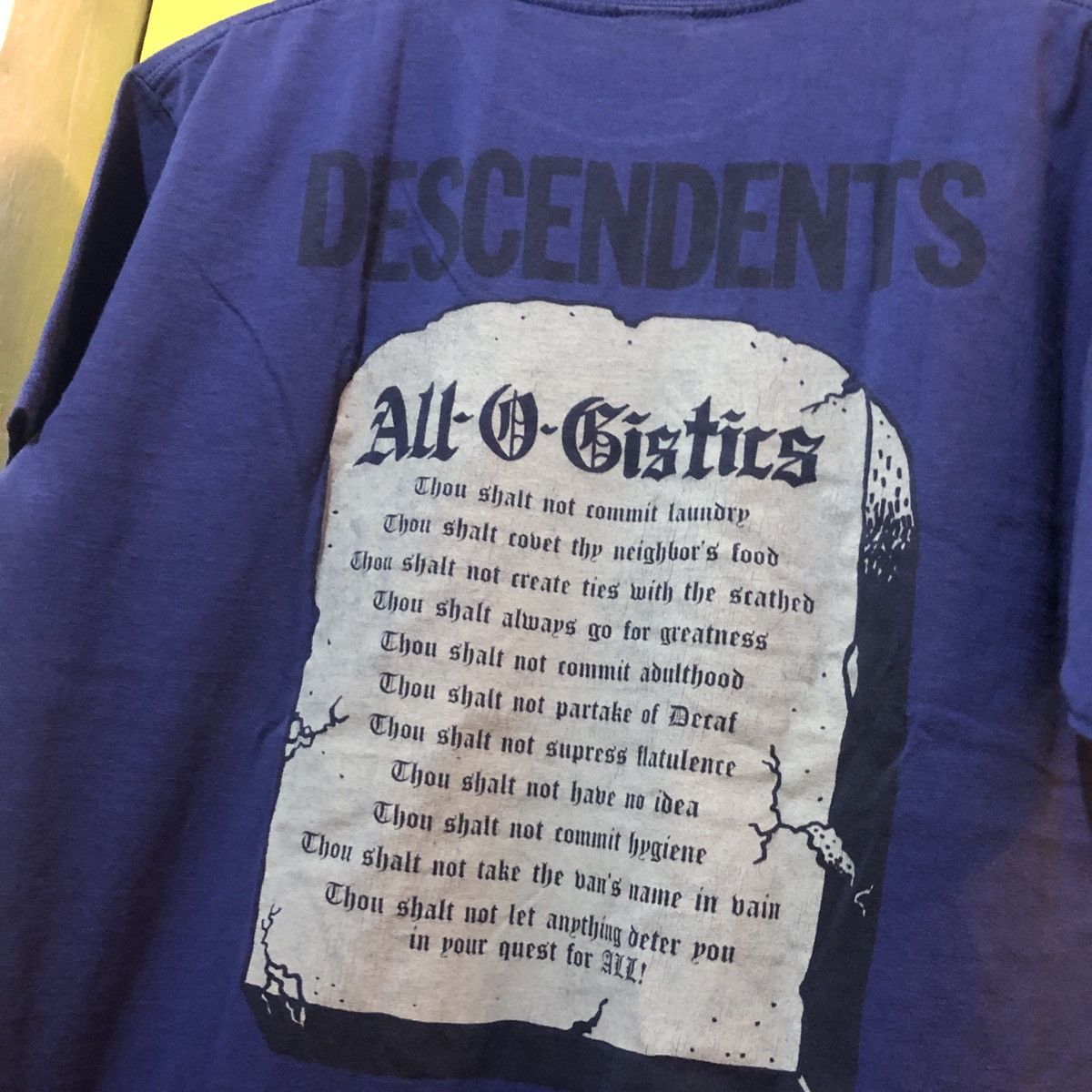 Band Tees Descendents All o Gistics band tee Size US L / EU 52-54 / 3 - 4 Thumbnail
