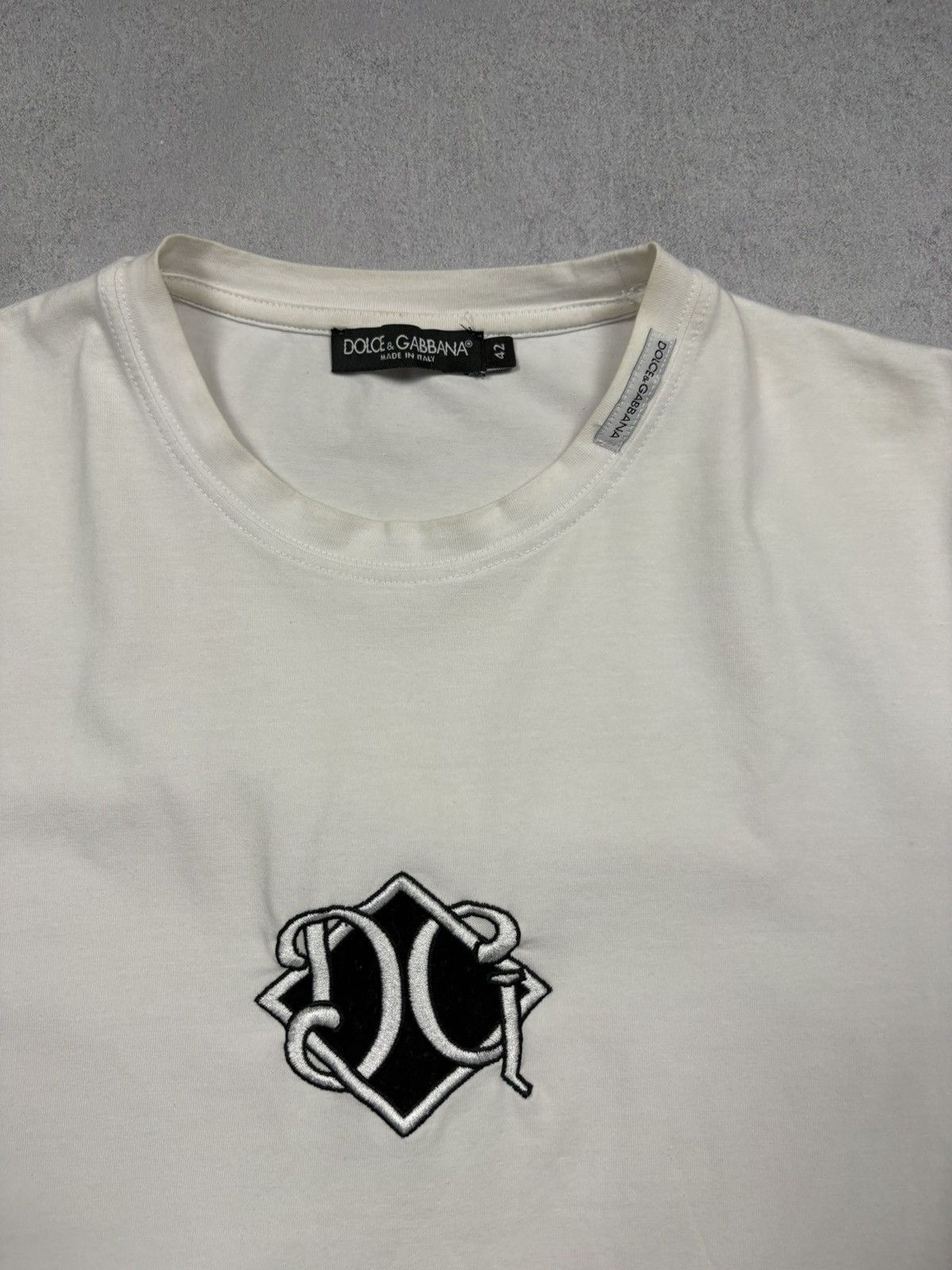 Dolce & Gabbana 2000s Dolce & Gabbana Vintage Logo Embroidered T-Shirt 42 Size US M / EU 48-50 / 2 - 5 Thumbnail