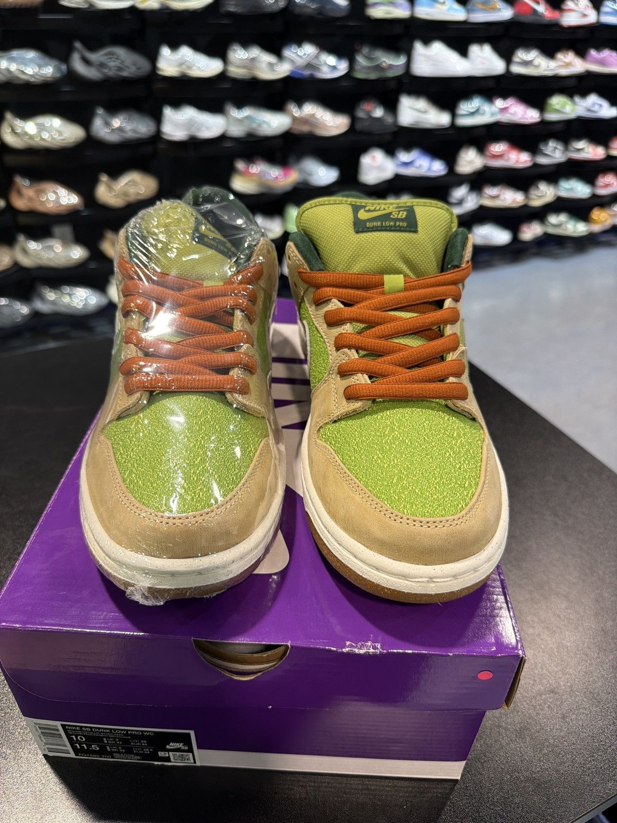 Nike Nike Dunk Sb Escargot Size-10 Brand New quick ship Size US 10 / EU 43 - 2 Thumbnail