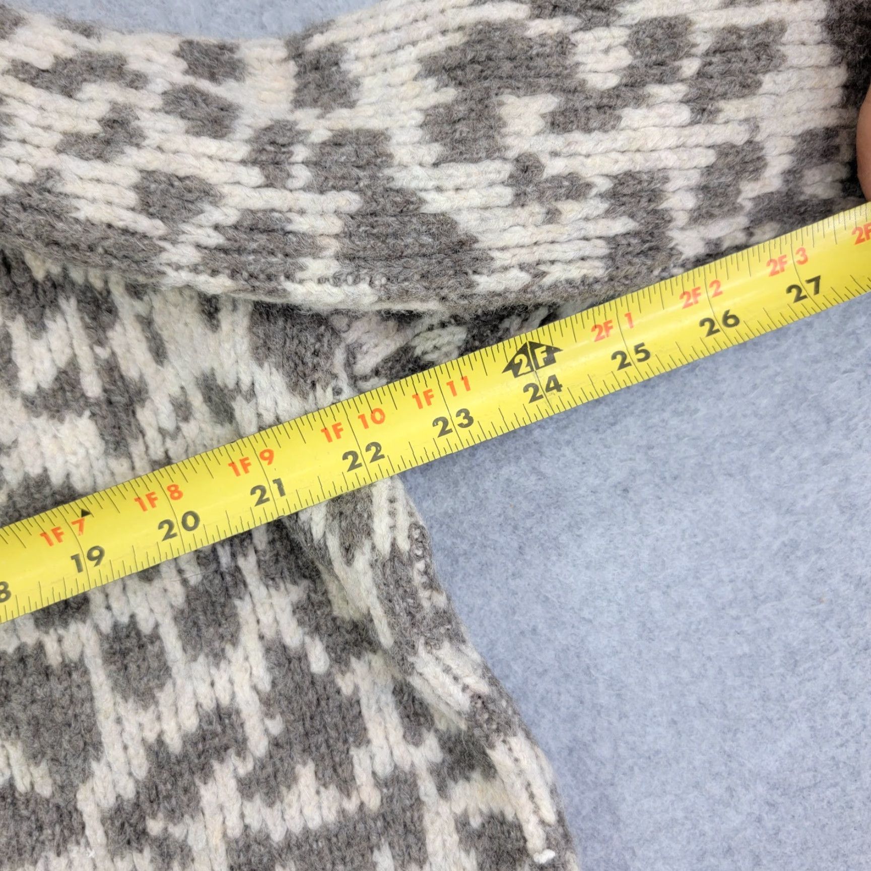 Old Navy Old Navy Sweater Womens Large Cozy Pullover Cheetah Print po-haye 720552-00 Size L / US 10 / IT 46 - 7 Thumbnail
