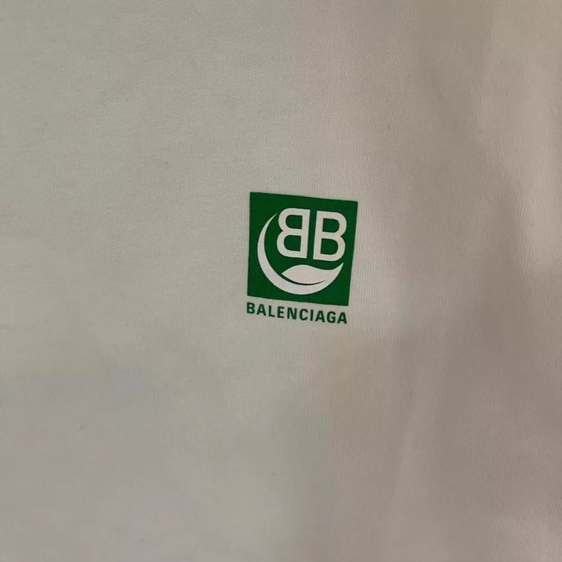 Balenciaga Balenciaga Eco-Friendly Short Sleeve Size US S / EU 44-46 / 1 - 4 Thumbnail