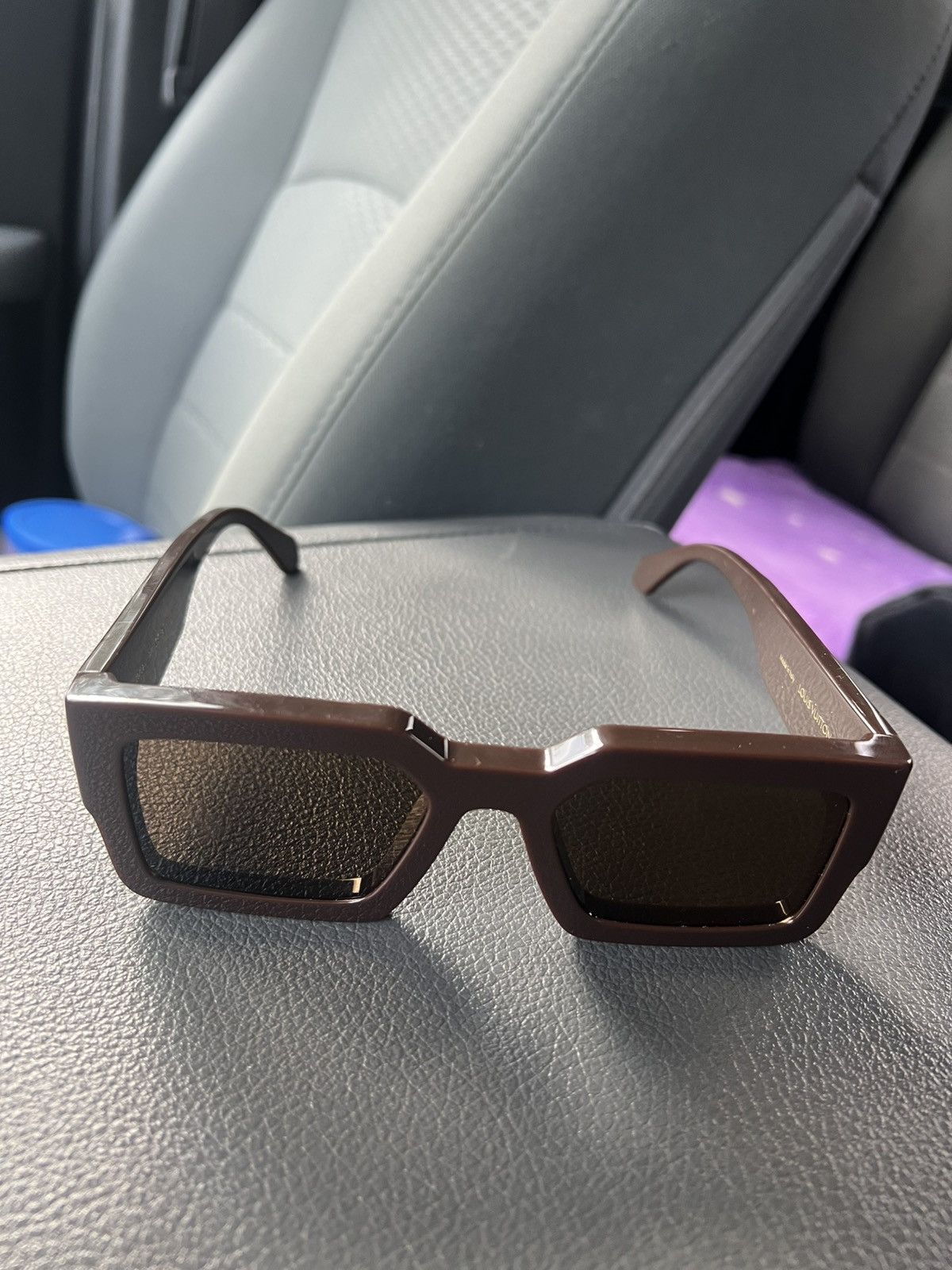 Louis Vuitton LV Clash Square Sunglasses Size ONE SIZE - 3 Thumbnail