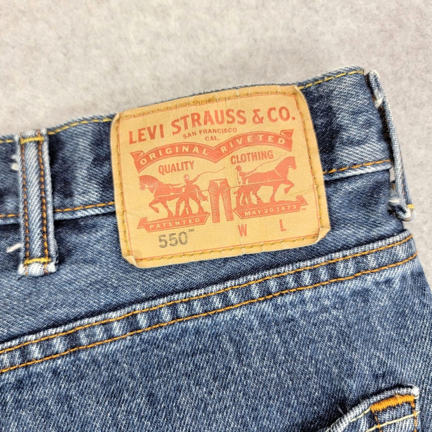 Levi's Levi's 550 Jeans Mens 44x30 Blue Relaxed Fit Tapered Leg Medium Wash Denim Pants Jeans Size US 44 / EU 60 - 7 Thumbnail