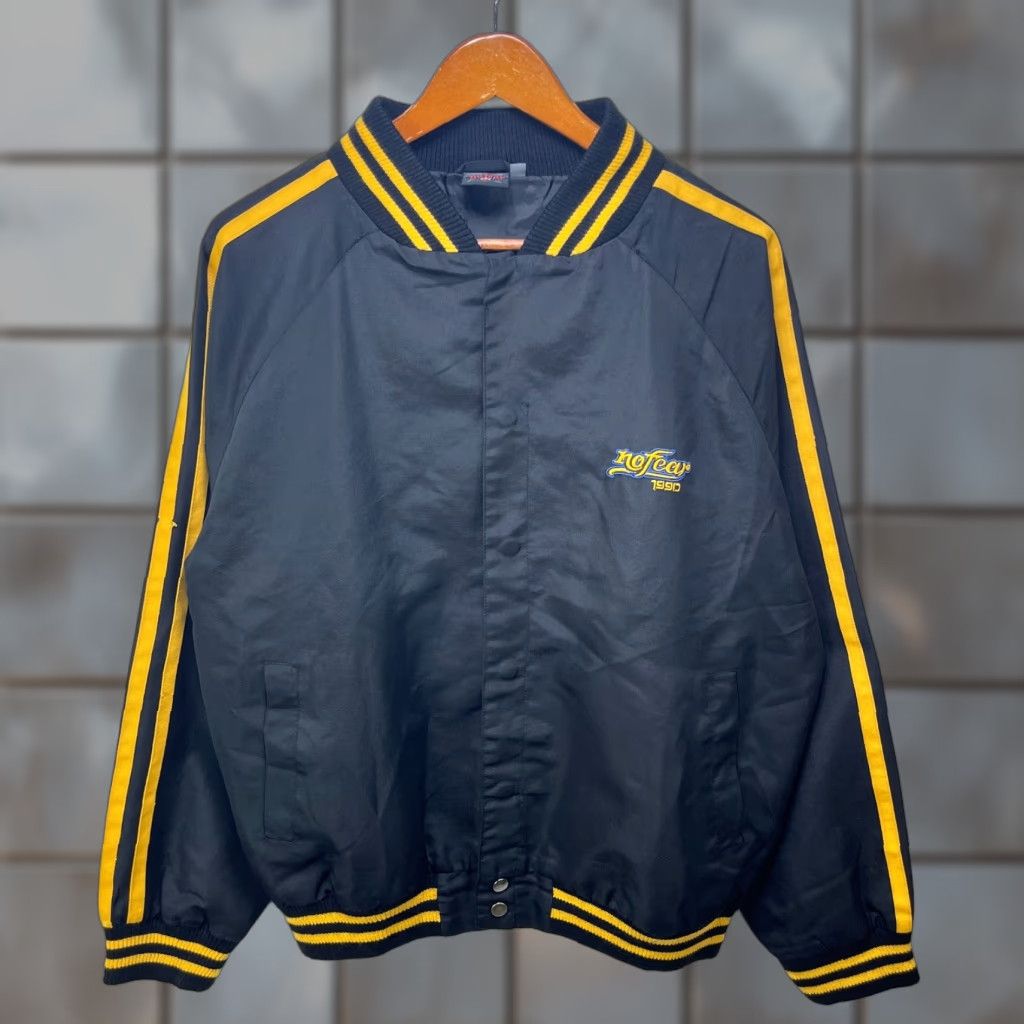 No Fear VINTAGE No Fear Y2K Jacket L Mens Windbreaker Size US L / EU 52-54 / 3 - 1 Thumbnail