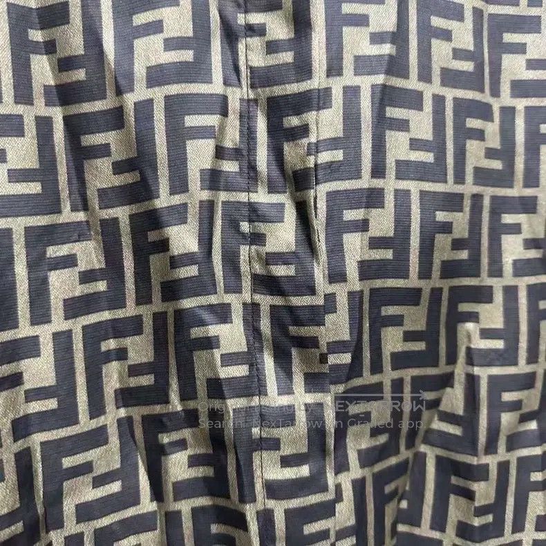 Fendi Fendi Monogram Shirt Size XS / US 0-2 / IT 36-38 - 4 Thumbnail