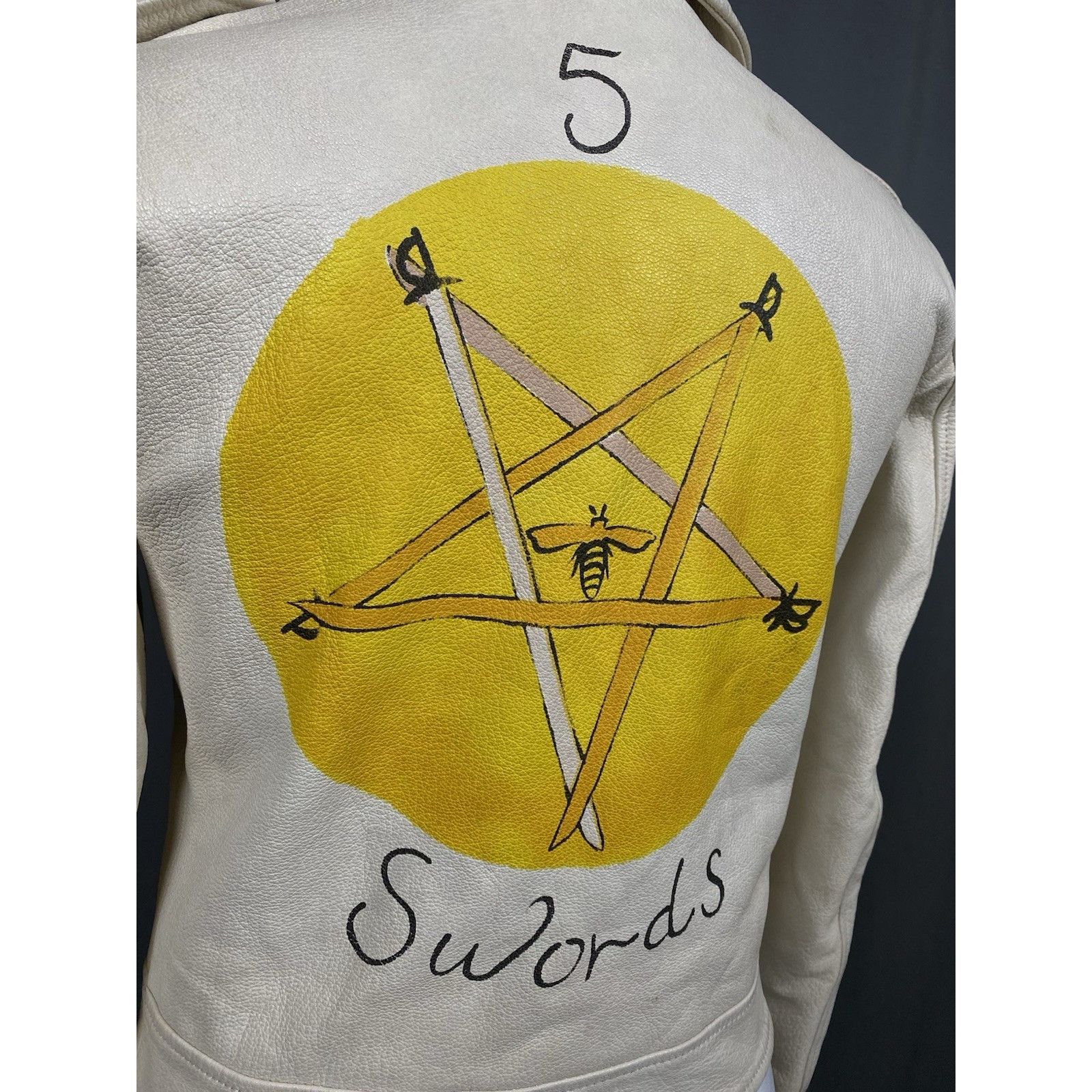 Dior RARE! DIOR Homme Swords Women's Beige Assymetric Leather Bik Size S / US 4 / IT 40 - 12 Thumbnail