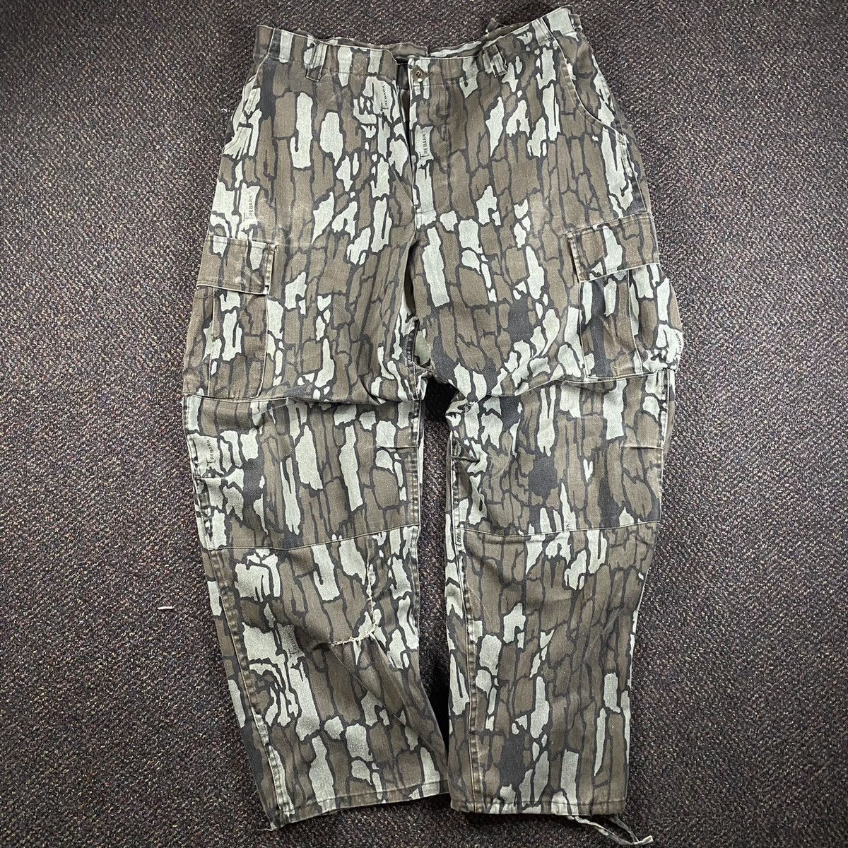 Vintage × Winchester Vintage Winchester Tree Bark Camo Cargo Pants Size US 38 / EU 54 - 1 Thumbnail