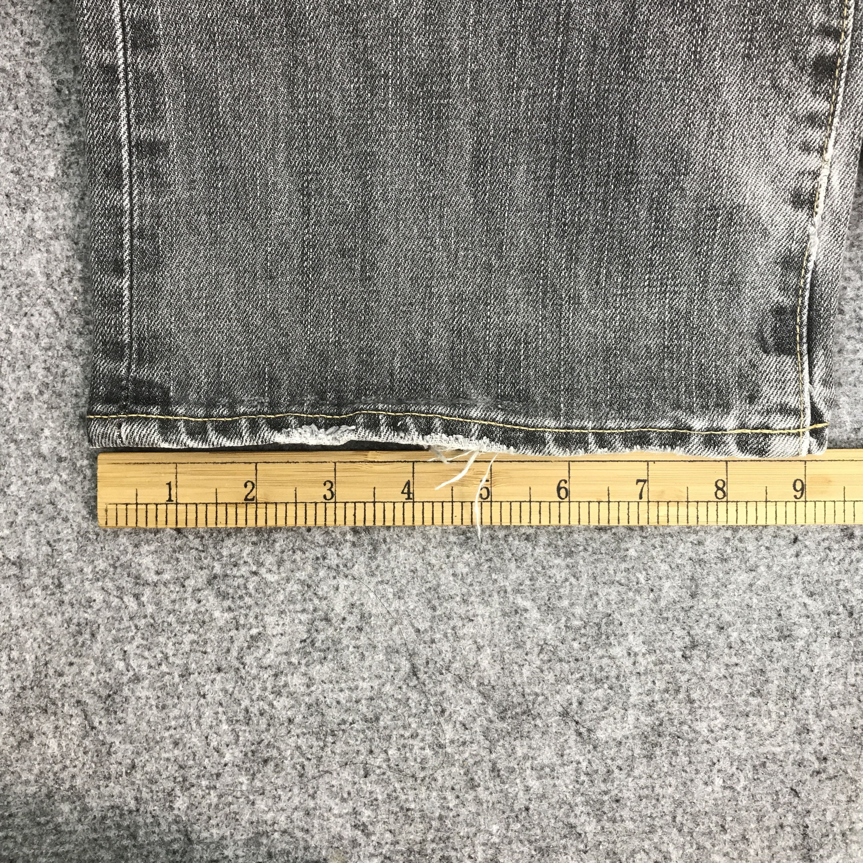 Japanese Brand FLARE UNIQLO JAPAN BOOTCUT DENIM BLACK FADED JEANS K54B18 Size US 35 - 11 Thumbnail