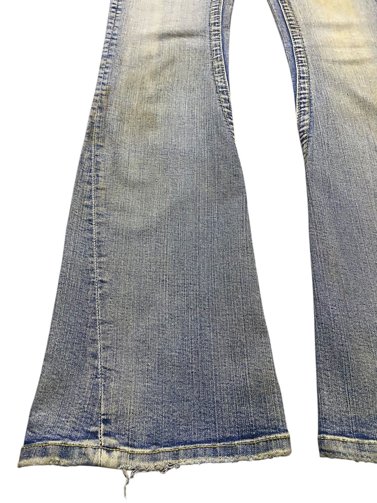 True Religion Vintage Japanese Brand Rusty Mud Wash Distressed Flare Jeans Size US 30 / EU 46 - 9 Thumbnail