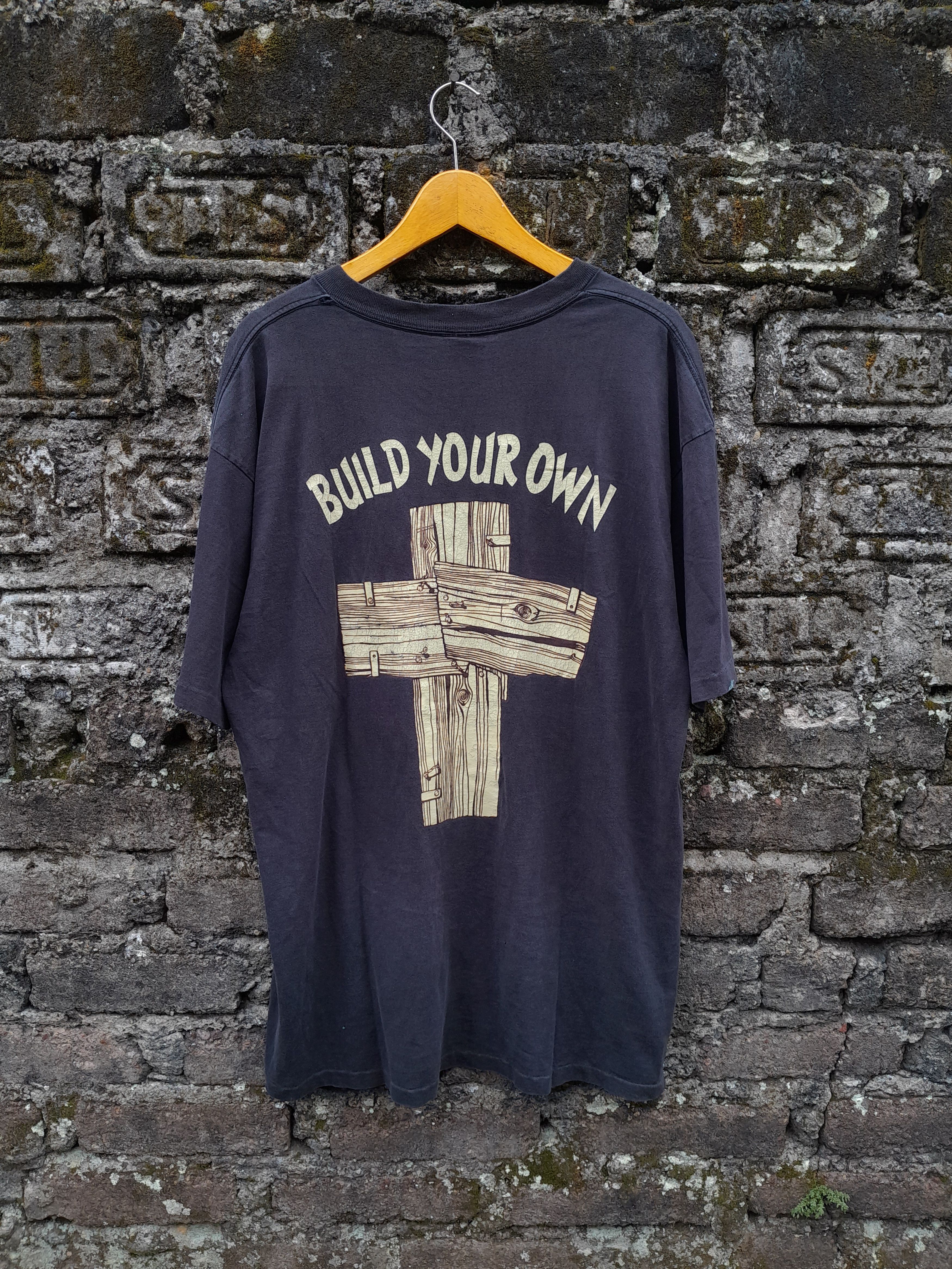 Band Tees Rare Vintage 90s JUNKHOUSE band Strays album promo t-shirt Size US XL / EU 56 / 4 - 2 Thumbnail