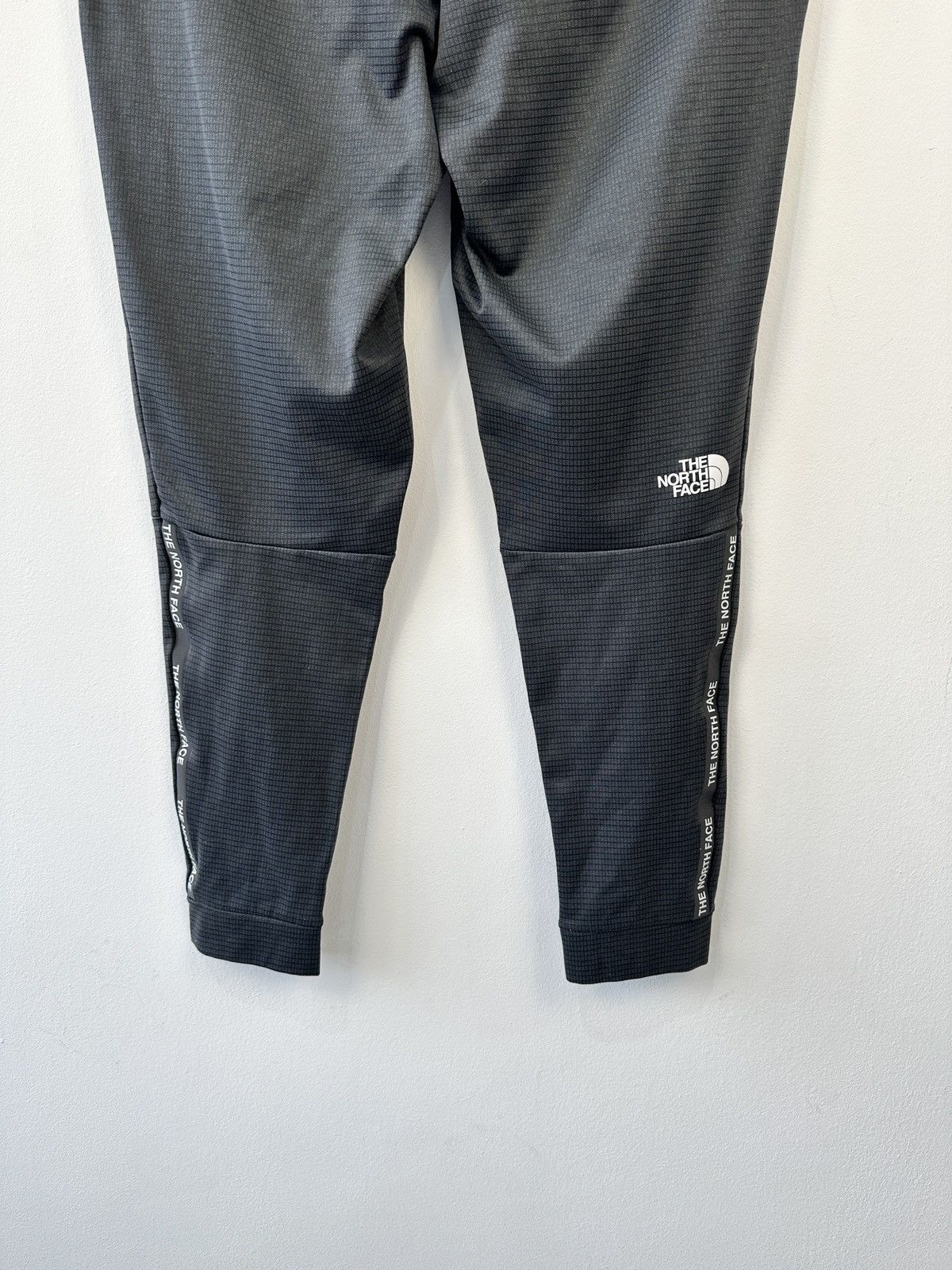 The North Face The North Face FlashDry Jogger Pants Grid Hiking Training Size US 32 / EU 48 - 9 Thumbnail