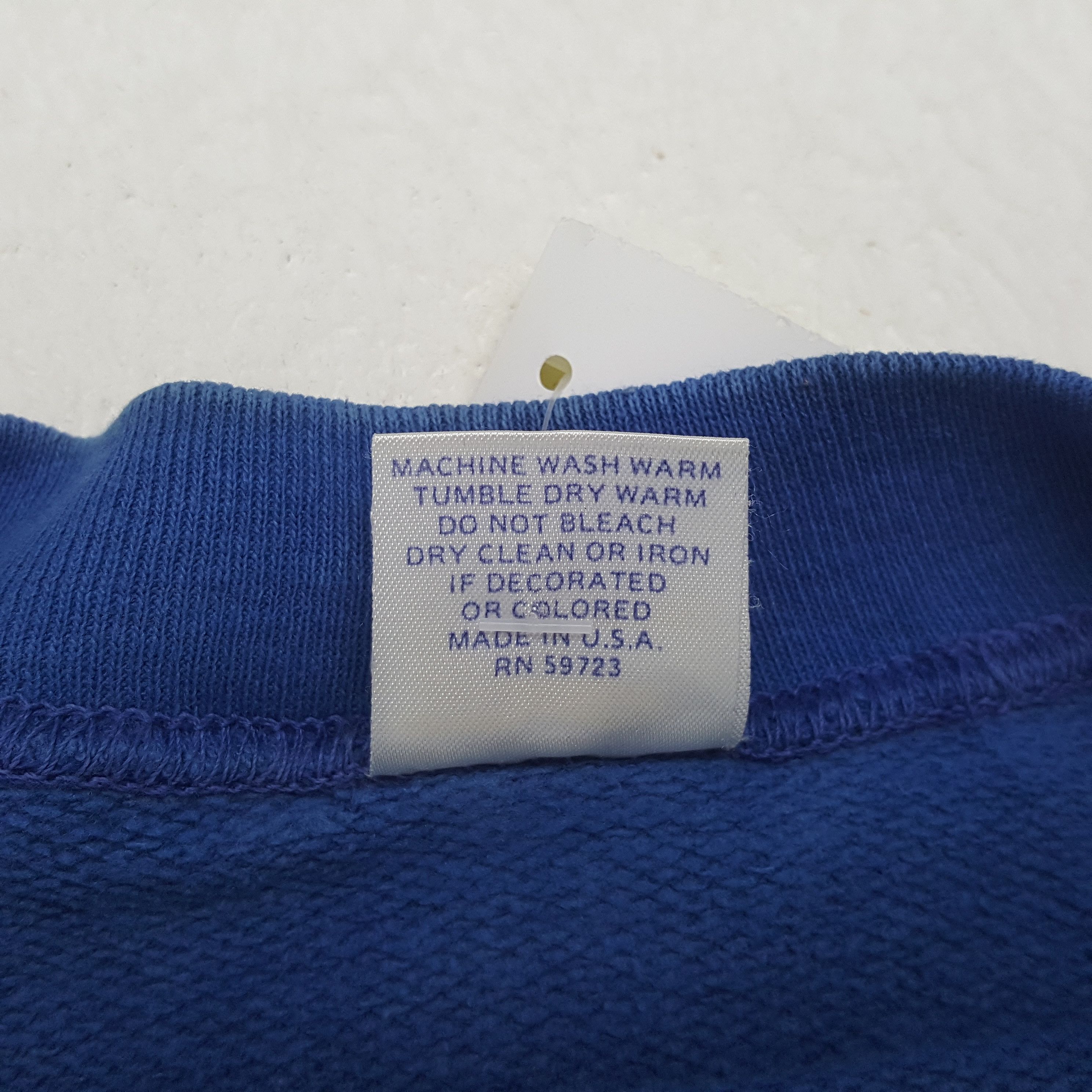 NFL BUFFALO BILLS American Football Team Sweatshirt C291N22 Size US M / EU 48-50 / 2 - 5 Thumbnail