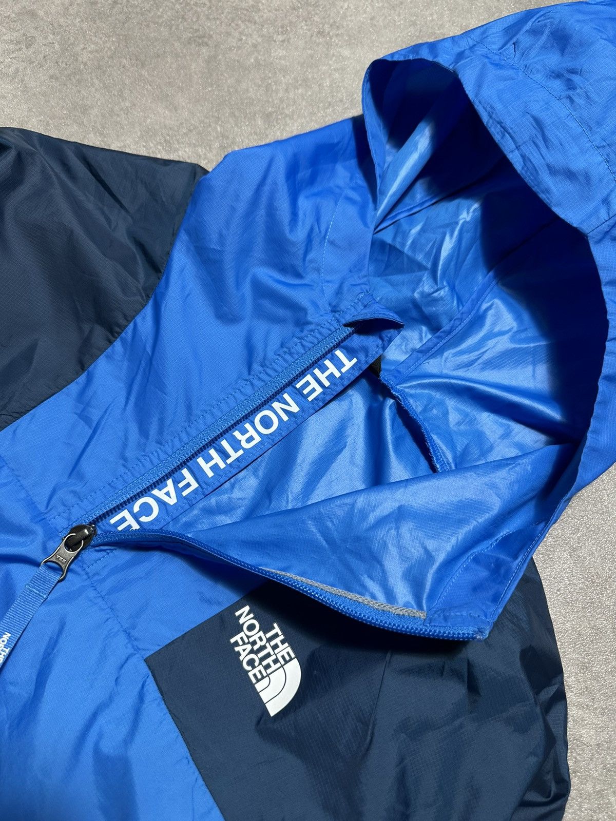 The North Face Mens Light Jacket The North Face WindWall Size US S / EU 44-46 / 1 - 5 Thumbnail