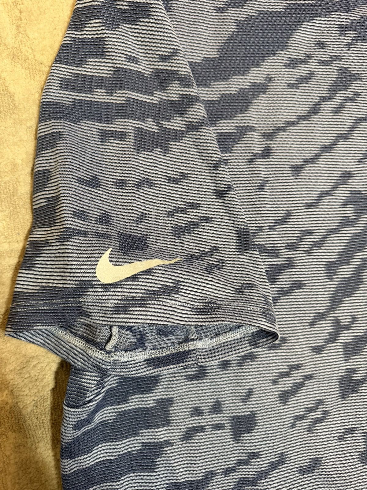 Nike Nike Running Division Woven Jersey Size US M / EU 48-50 / 2 - 7 Thumbnail