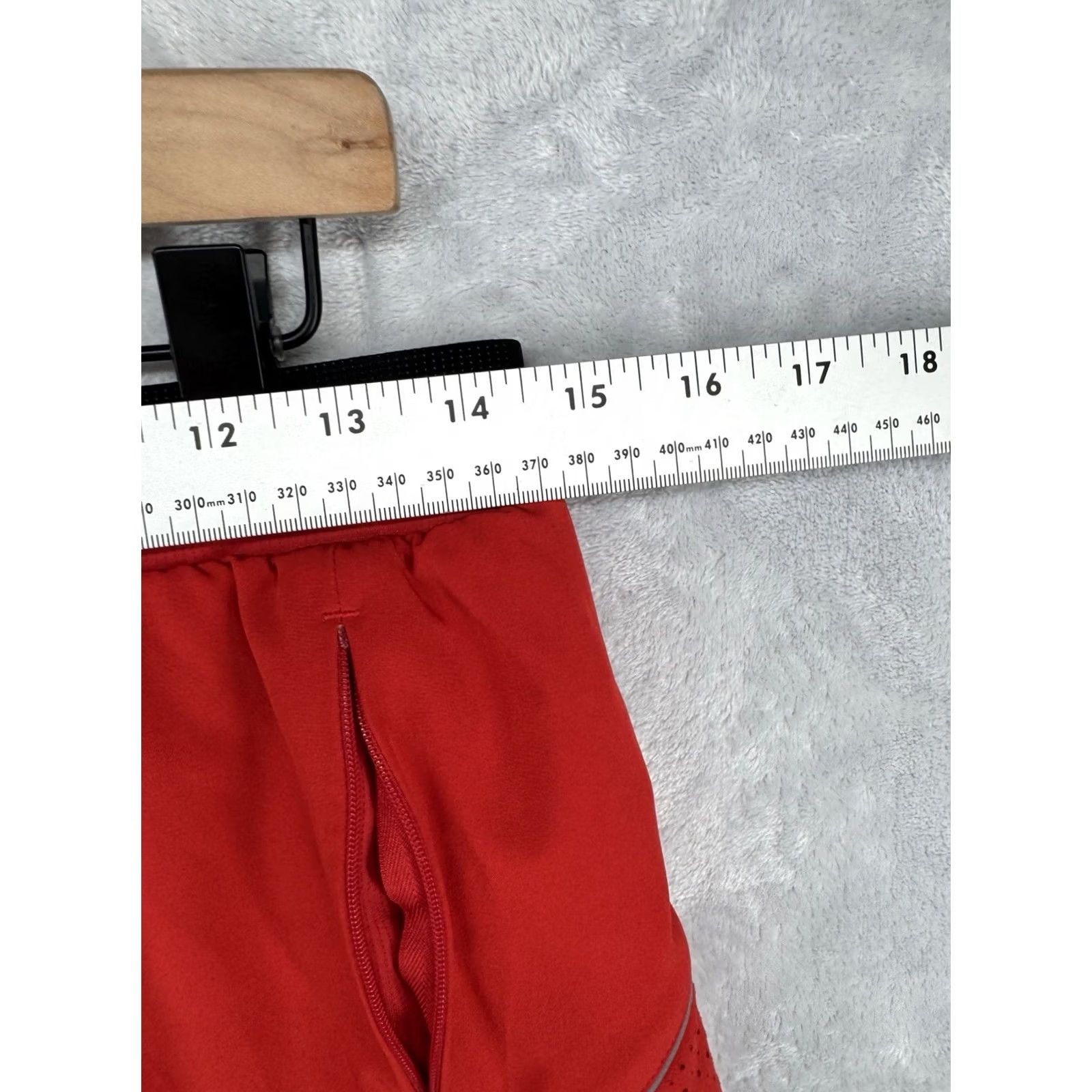 Fabletics Fabletics Kadence Shorts Lined Red Black Men's Medium M 5" Inseam Size US 31 - 4 Thumbnail