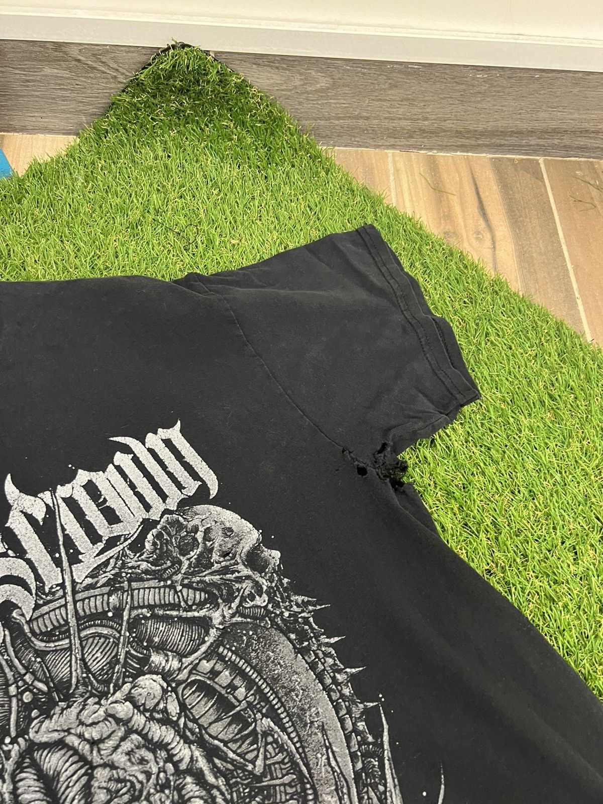 Band Tees × Vintage Aversions Crown vintage rock metal band tee Size US L / EU 52-54 / 3 - 4 Thumbnail