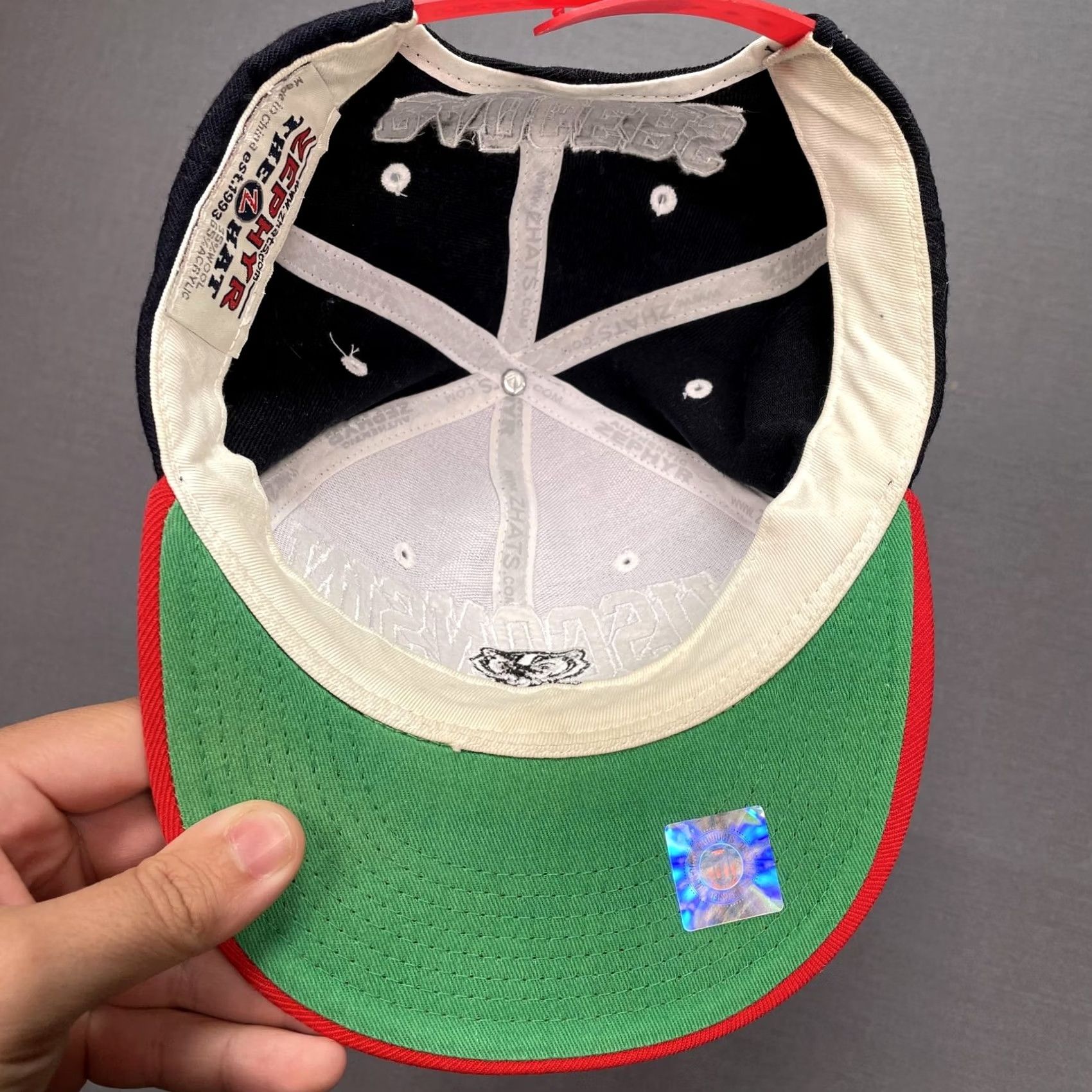 Zephyr Wisconsin Badgers Hat Cap Snap Back Blue Bucky Badger Mens Embroidered Size ONE SIZE - 7 Thumbnail