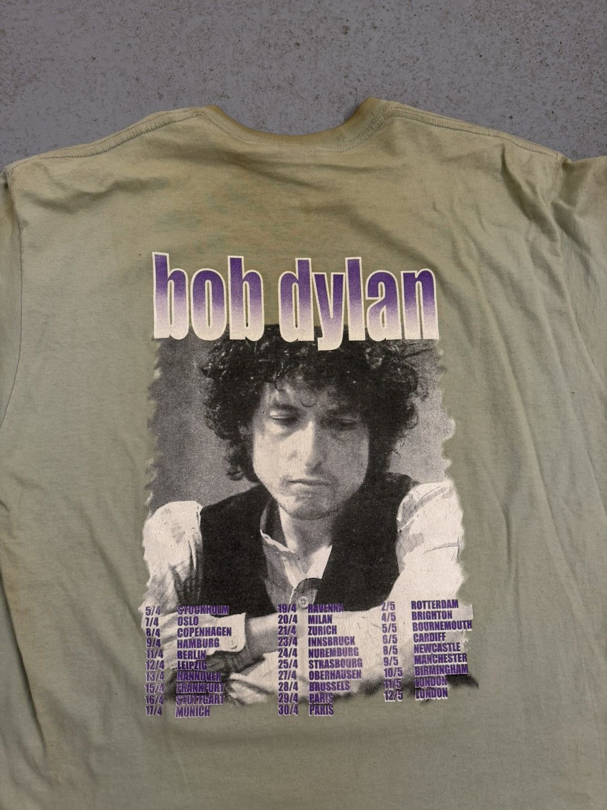 Band Tees Vintage Bob Dylan Tour T-Shirt Size US XXL / EU 58 / 5 - 11 Thumbnail