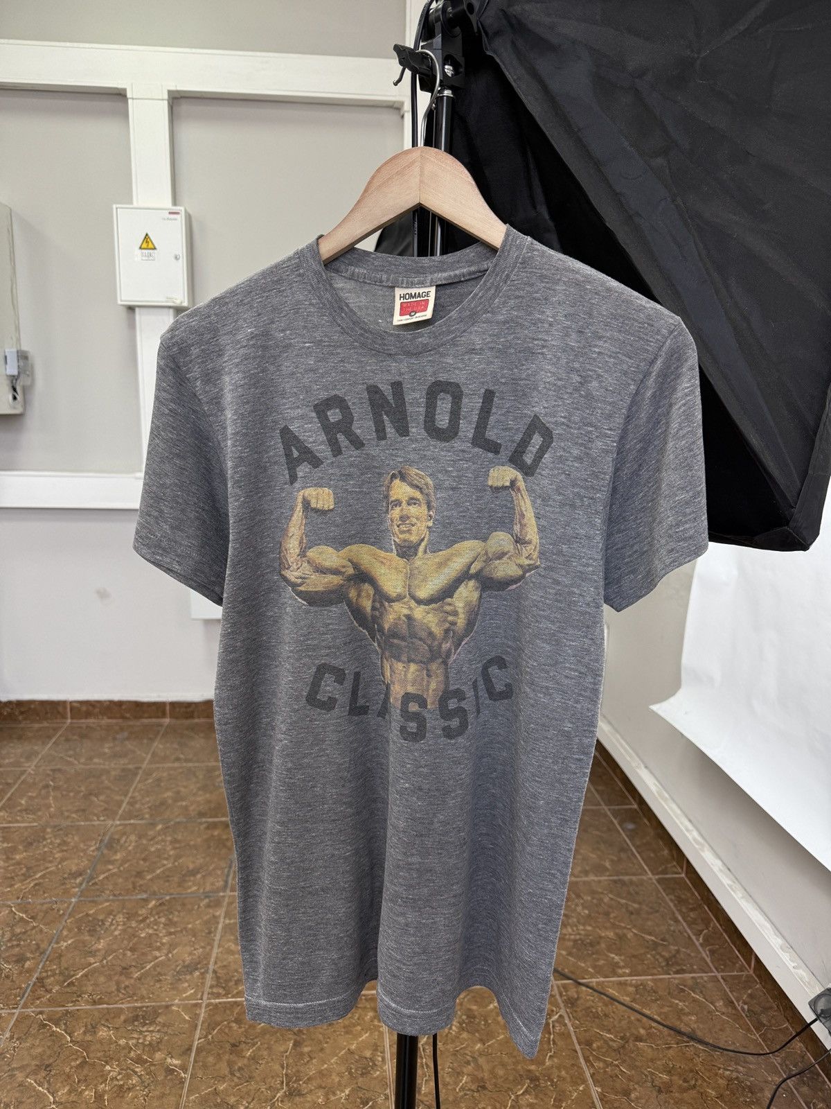 Homage 🇺🇸 Vintage 90s Arnold Schwarzenegger Arnold Classic T-Shirt. Size US M / EU 48-50 / 2 - 1 Thumbnail