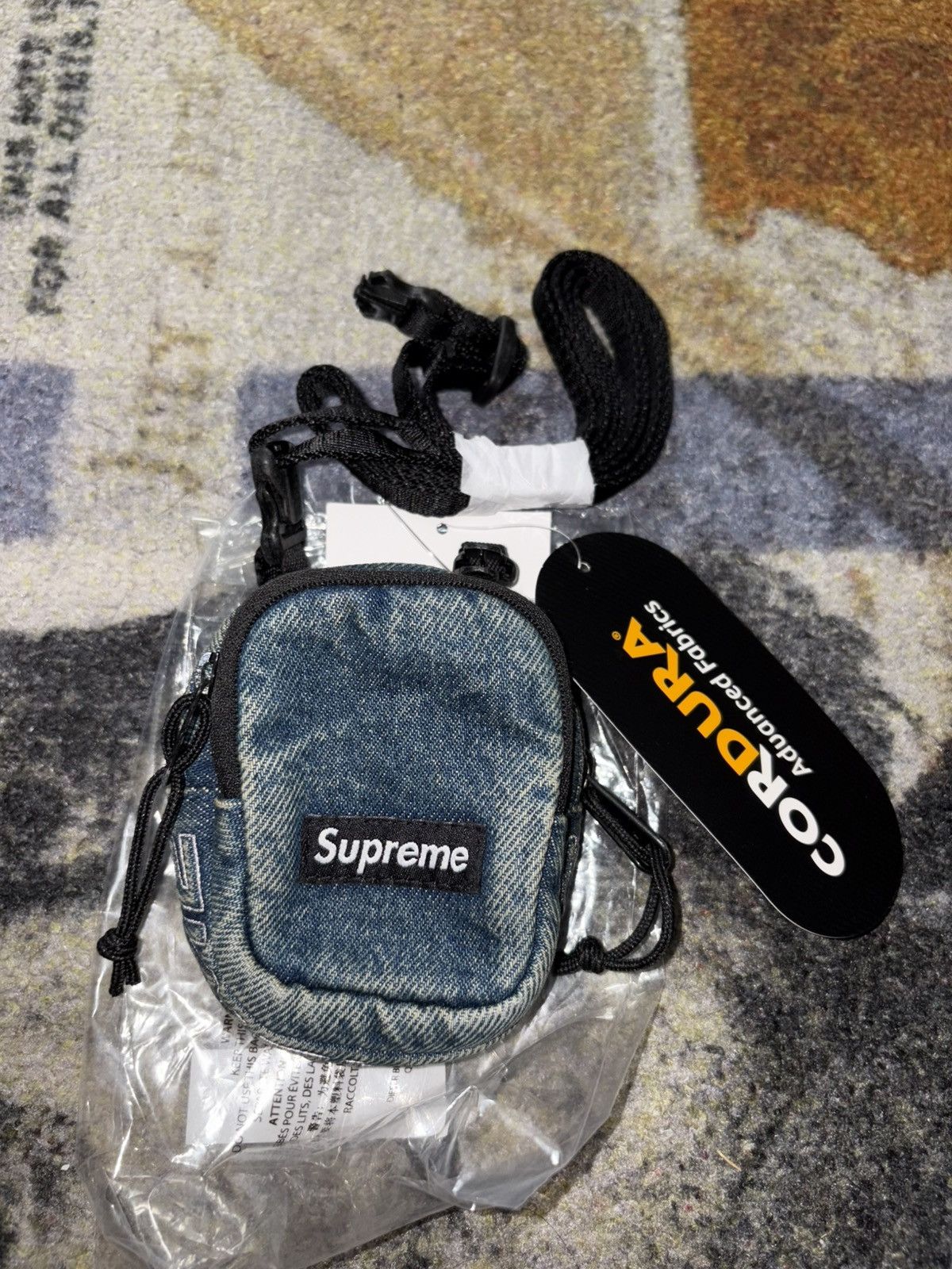 バッグ Supreme Denim Shoulder Bag Washed Indigo Denim Shoulder Bag - Shop - Supreme