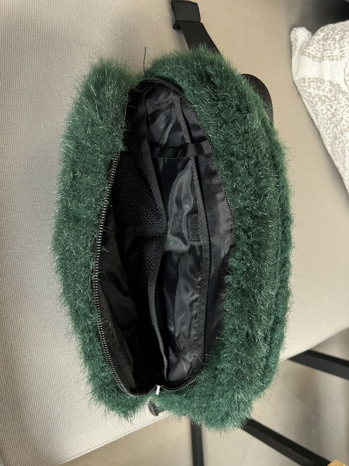 Supreme × The North Face Supreme/The North Face Faux Fur Waist Bag. Size ONE SIZE - 9 Thumbnail