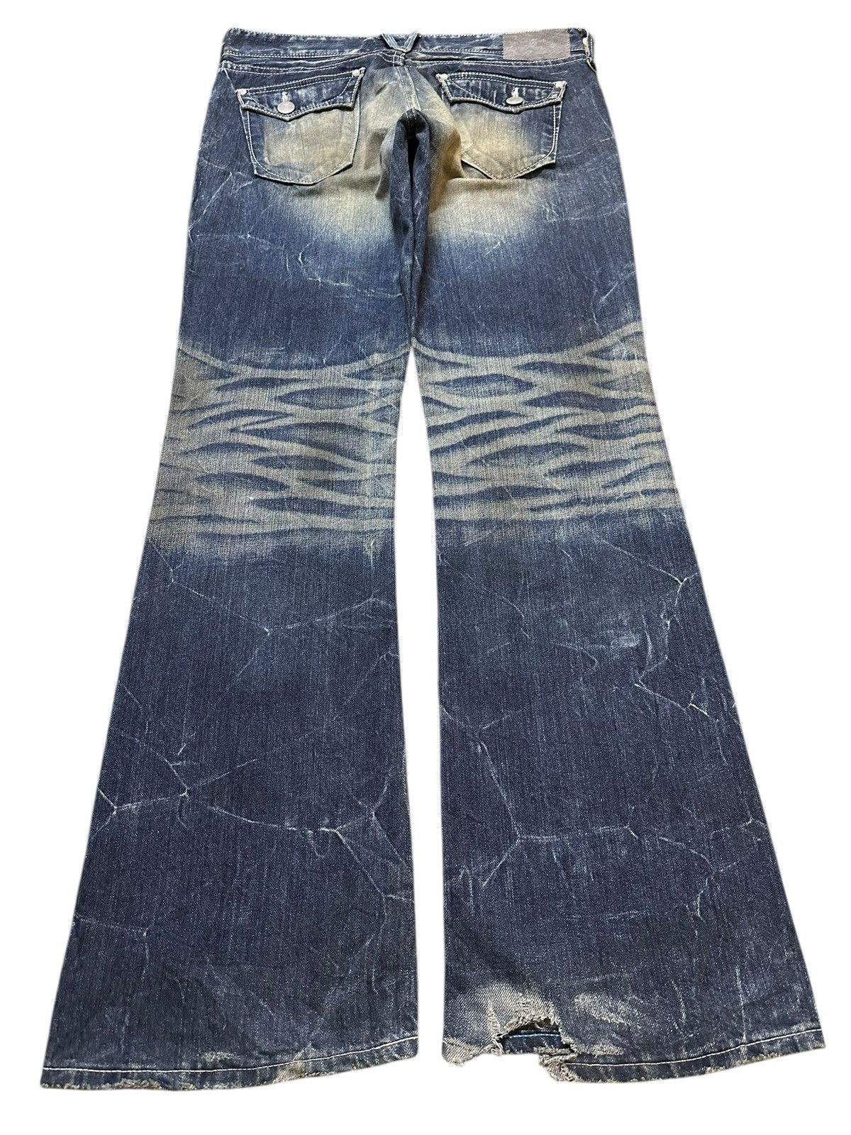 Japanese Brand Vintage Japan Vanquish Faded Wash Thunder Distress Flare Size US 34 / EU 50 - 2 Thumbnail
