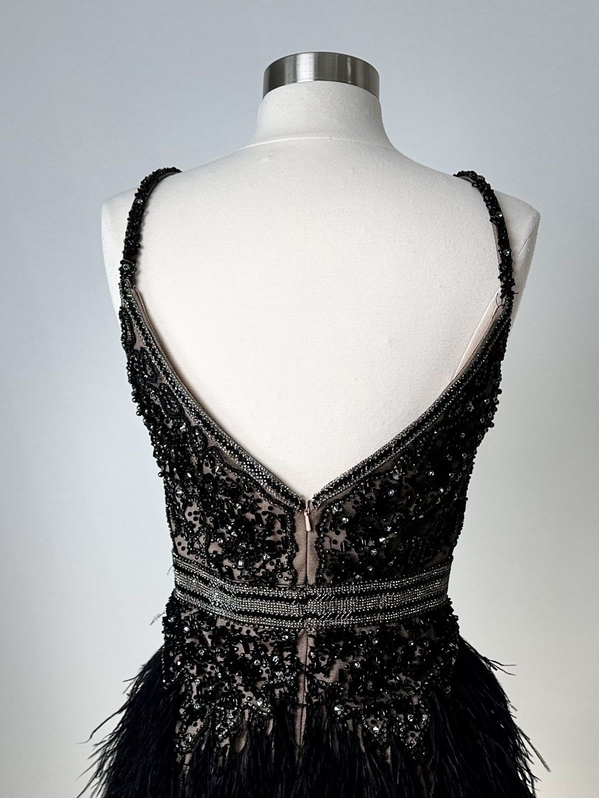 Other Brand New US 8 Jovani Black Feather Mini Evening Dress Size M / US 6-8 / IT 42-44 - 4 Thumbnail