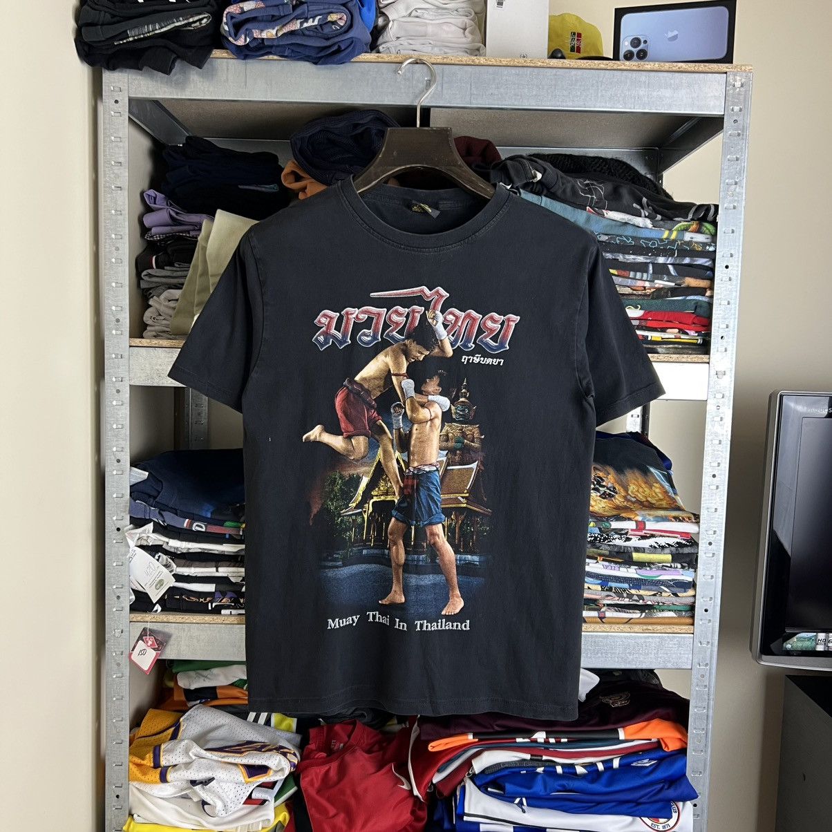 Other Rare! Muay Thai Vintage Big Logo Tee Knife 00s Size US L / EU 52-54 / 3 - 1 Thumbnail