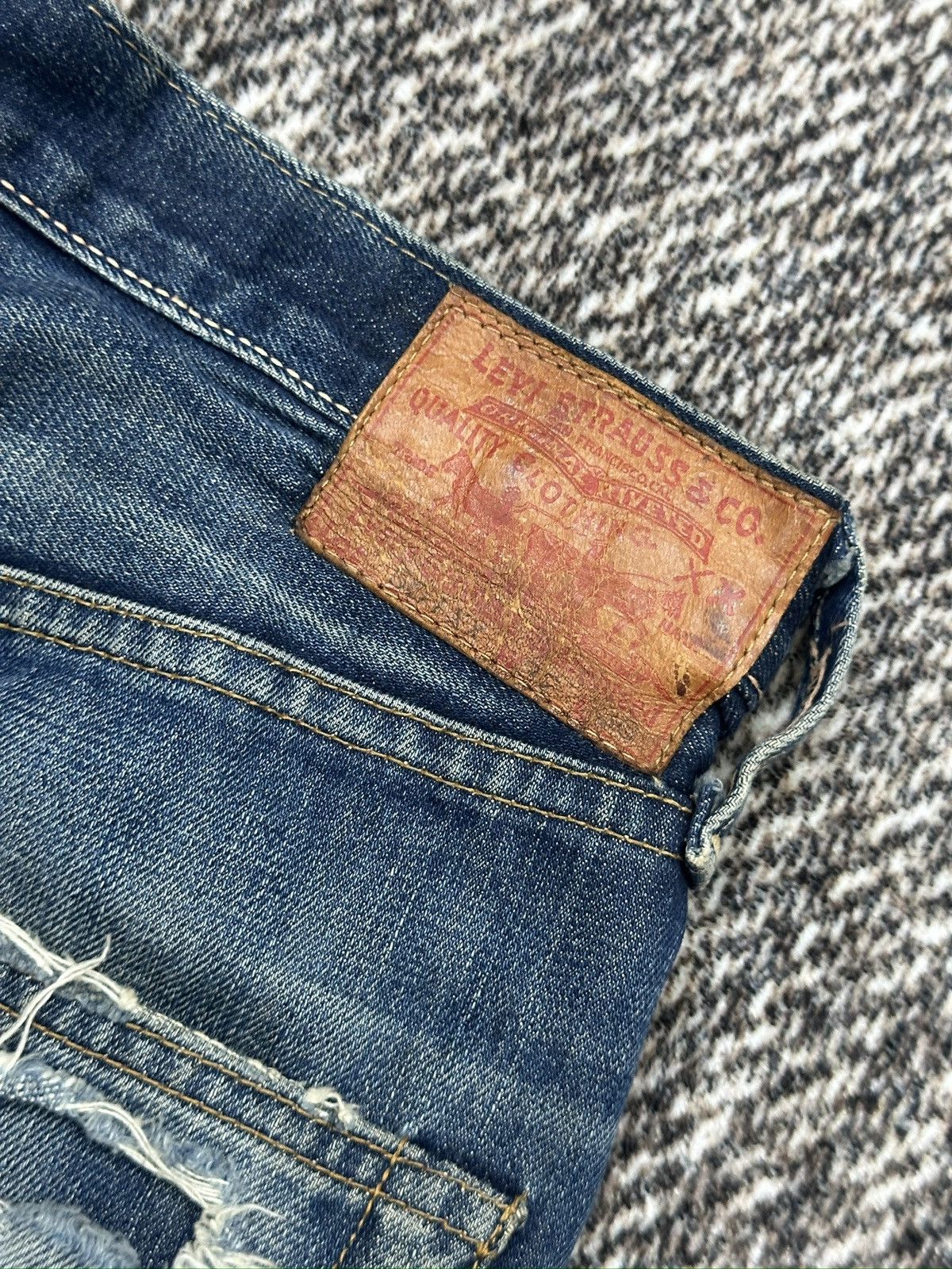 Levi's × Levi's Vintage Clothing Vintage Levis Redline Selvedge Custom Repaired Sashiko Boro Size US 30 / EU 46 - 13 Thumbnail