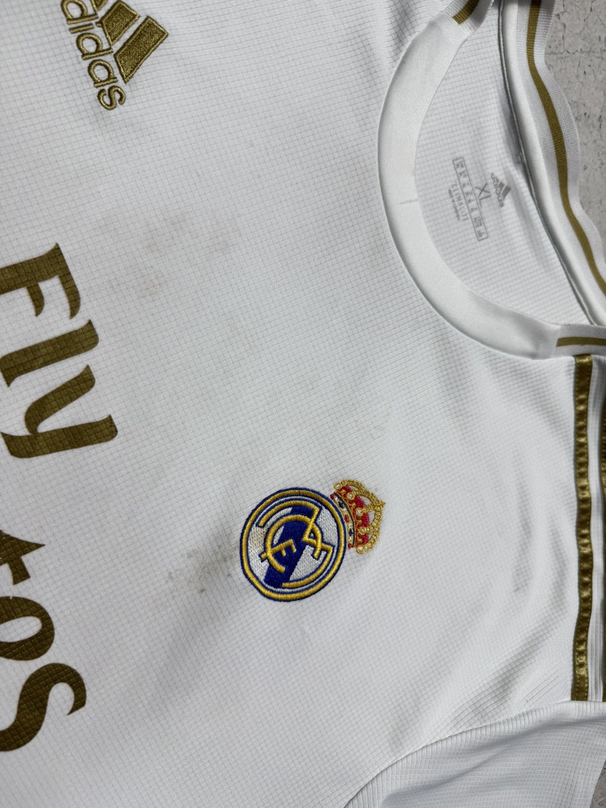 Adidas Adidas FC Real Madrid 2019/2020 Vintage Soccer Jersey Size US XL / EU 56 / 4 - 5 Thumbnail