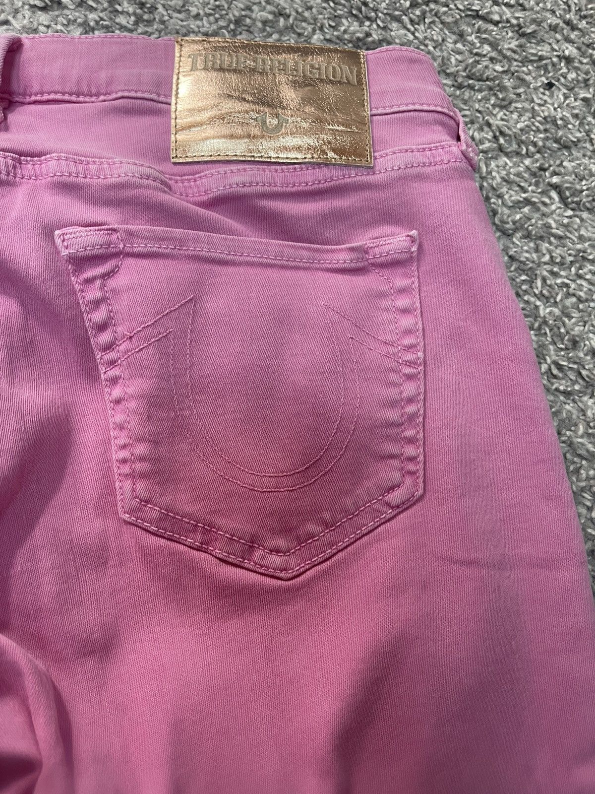 True Religion True Religion Halle Mid Rise Super Skinny NEW Pink size 27 Size 26" / US 2 / IT 38 - 2 Thumbnail
