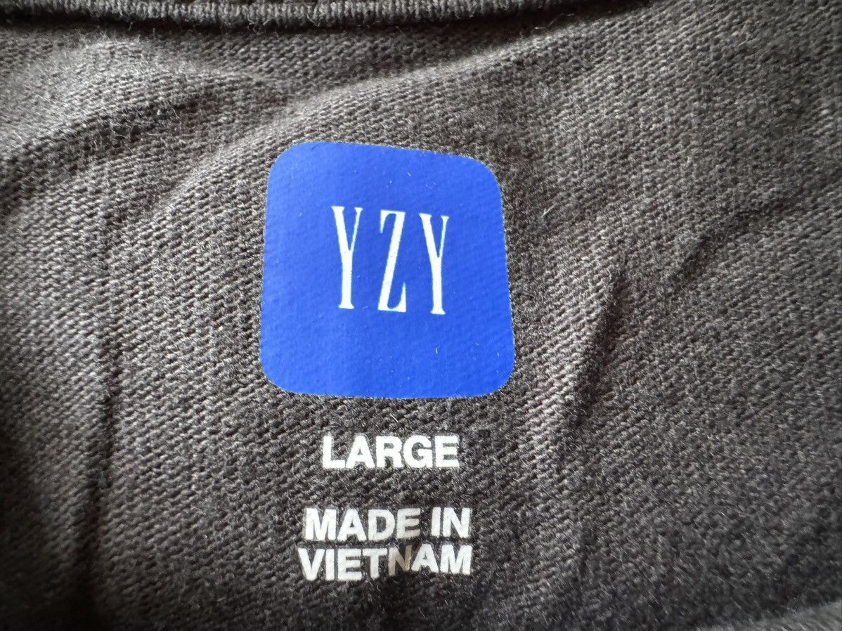 Gap Medium Gap Yeezy Long Sleeve T-Shirt Black Kanye West Size US M / EU 48-50 / 2 - 10 Thumbnail