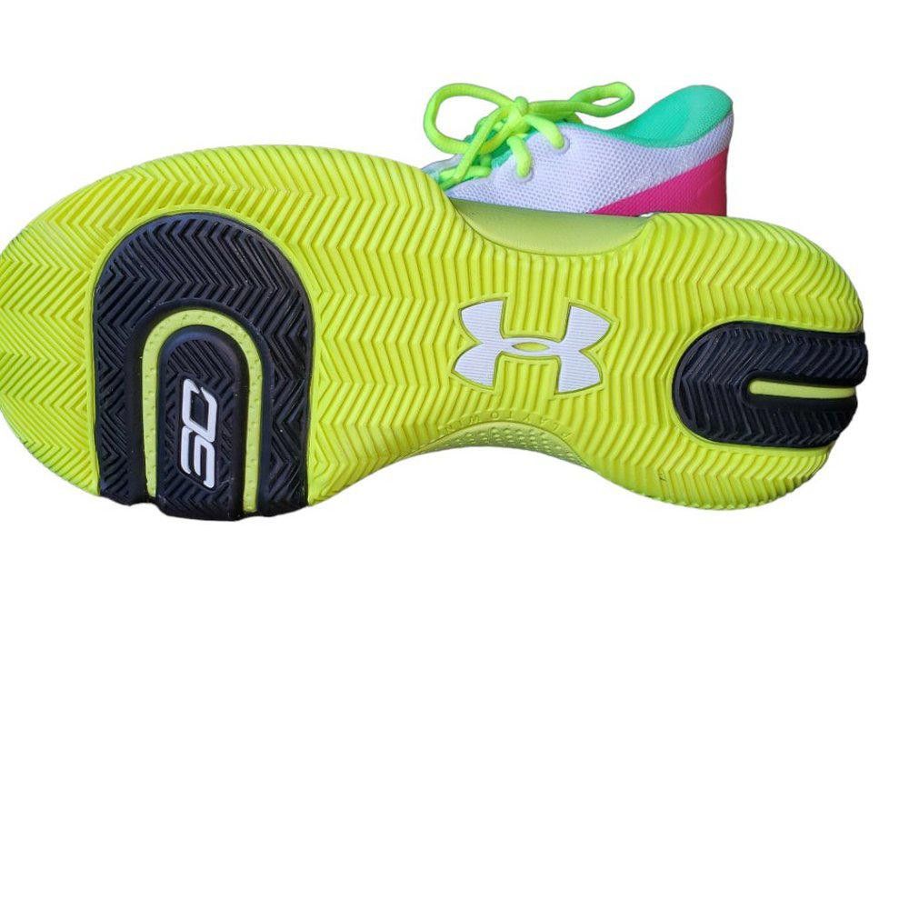 Under Armour Under Armour Grade School Stephen Curry Basketball Sneak 7Y Size US 7 / EU 40 - 3 Thumbnail