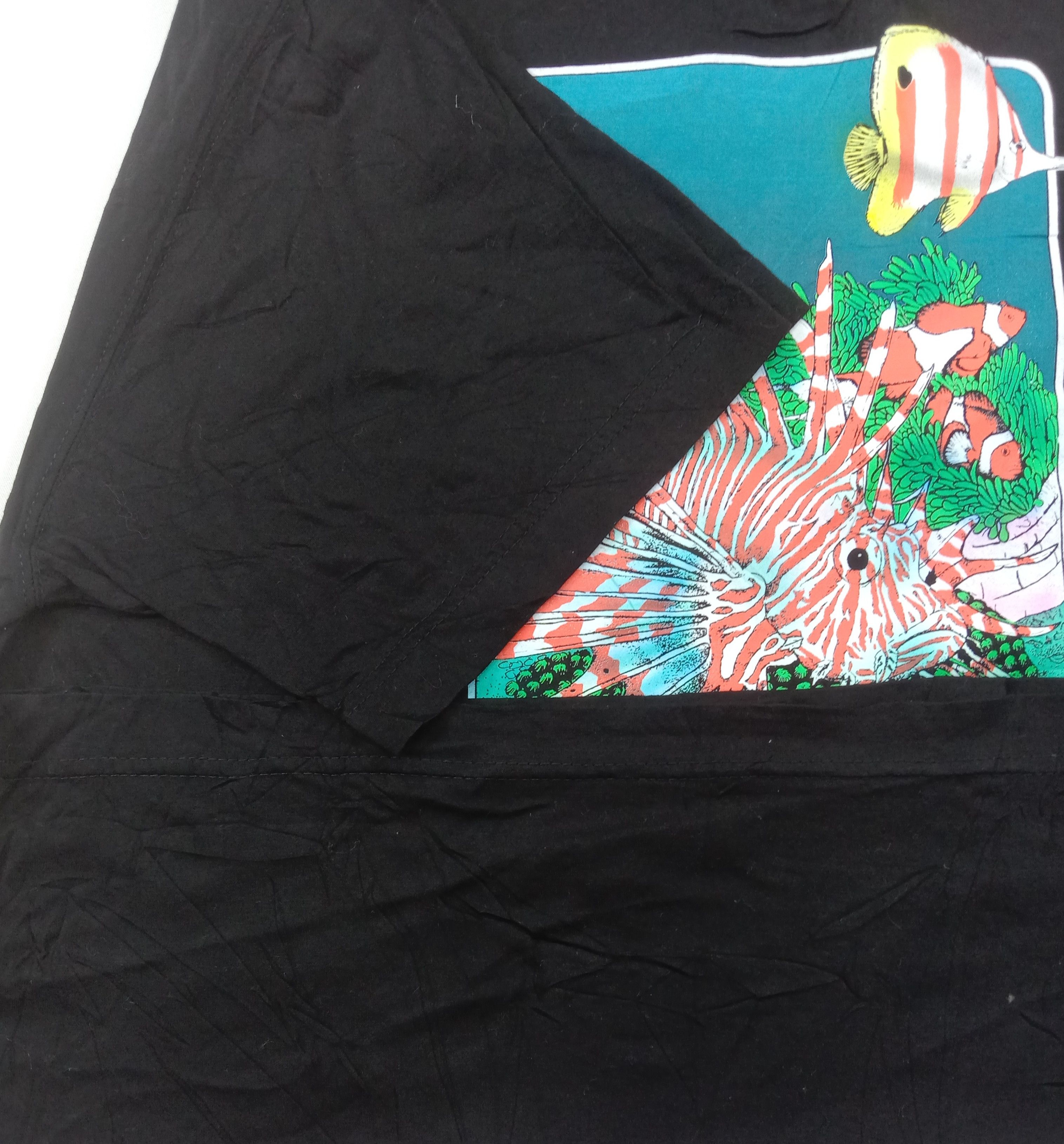 Japanese Brand Vintage Safari Singapore T Shirt Size US L / EU 52-54 / 3 - 4 Thumbnail