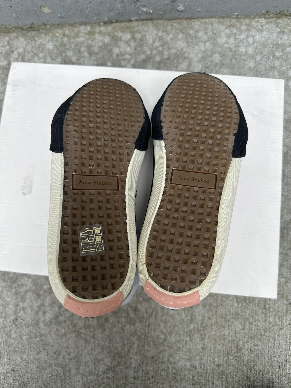 Acne Studios Bla Konst Canvas Sneaker Size US 7 / EU 40 - 9 Thumbnail