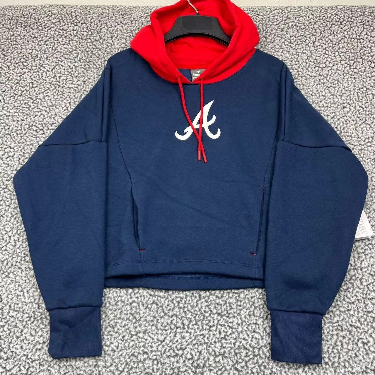 Other Atlanta Braves Hoodie Women Fanatics Pullover Long Sleeve M Size M / US 6-8 / IT 42-44 - 1 Thumbnail