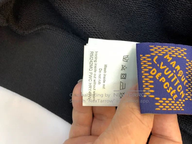 Louis Vuitton Louis Vuitton Monogrammed crewneck long-sleeve sweatshirt Size US L / EU 52-54 / 3 - 5 Thumbnail