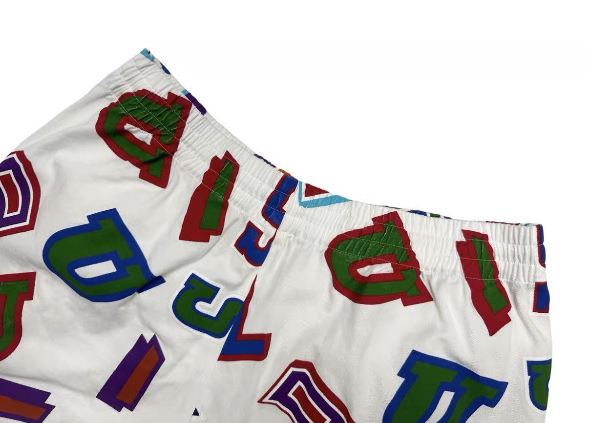 Louis Vuitton Louis Vuitton LV x NBA All-Over Logo Print Shorts J31 Size US 38 / EU 54 - 3 Thumbnail