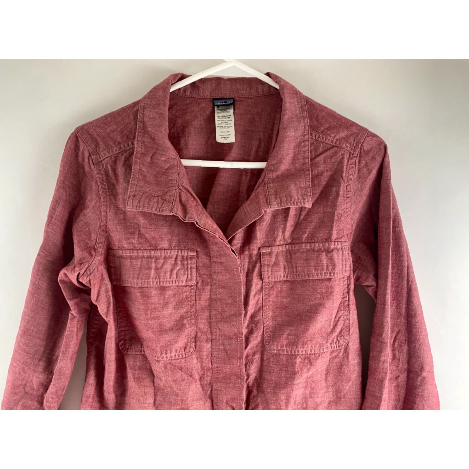 Patagonia Patagonia Shirt Women's 10 Mauve Long Sleeve Button-Up, Flap Pocket, 100% Cotton, Regular, Red, Breathable, Pockets, Modern Size L / US 10 / IT 46 - 3 Thumbnail