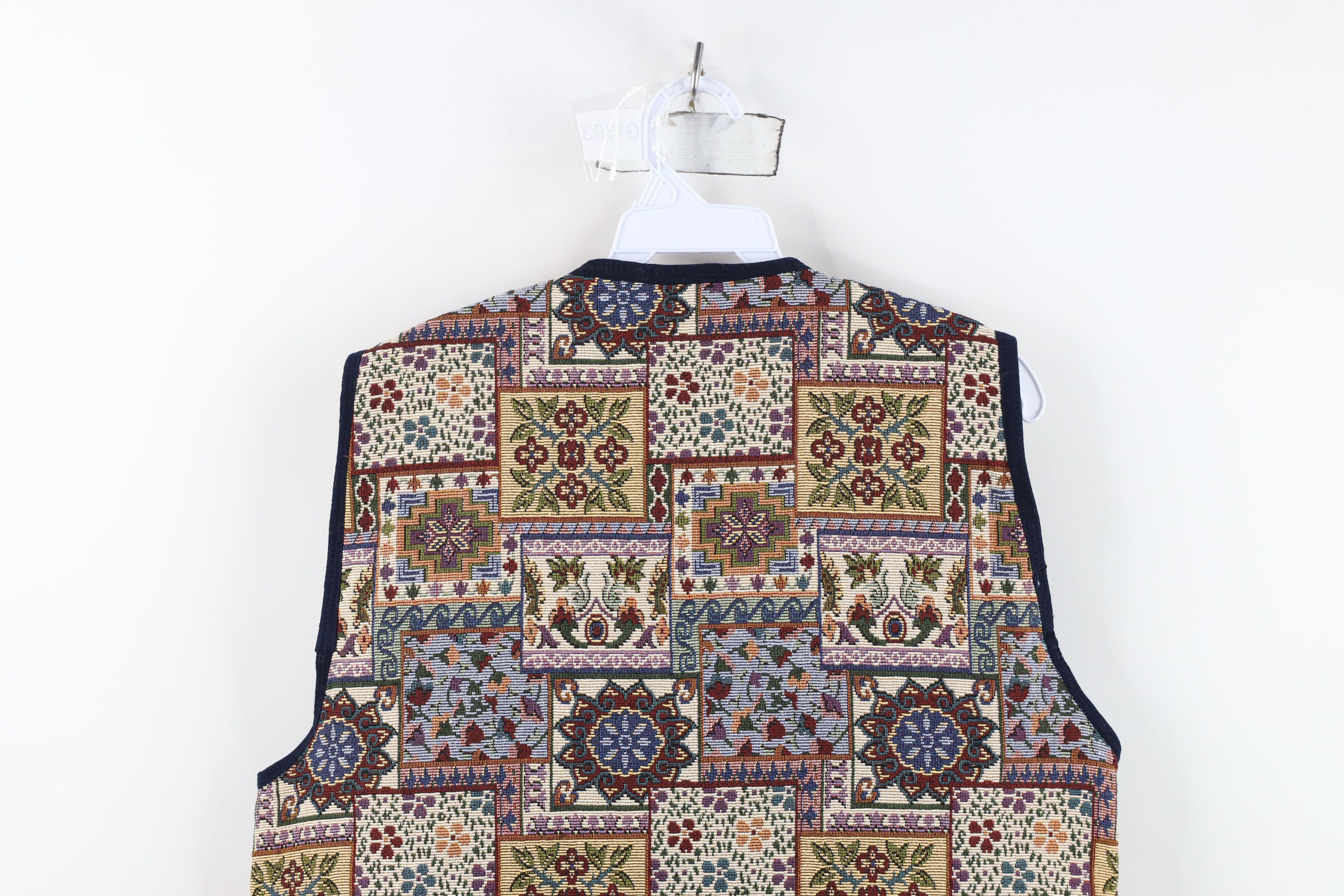 Vintage Vintage 90s Streetwear Needlepoint Toggle Button Vest Jacket Size L / US 10 / IT 46 - 11 Thumbnail