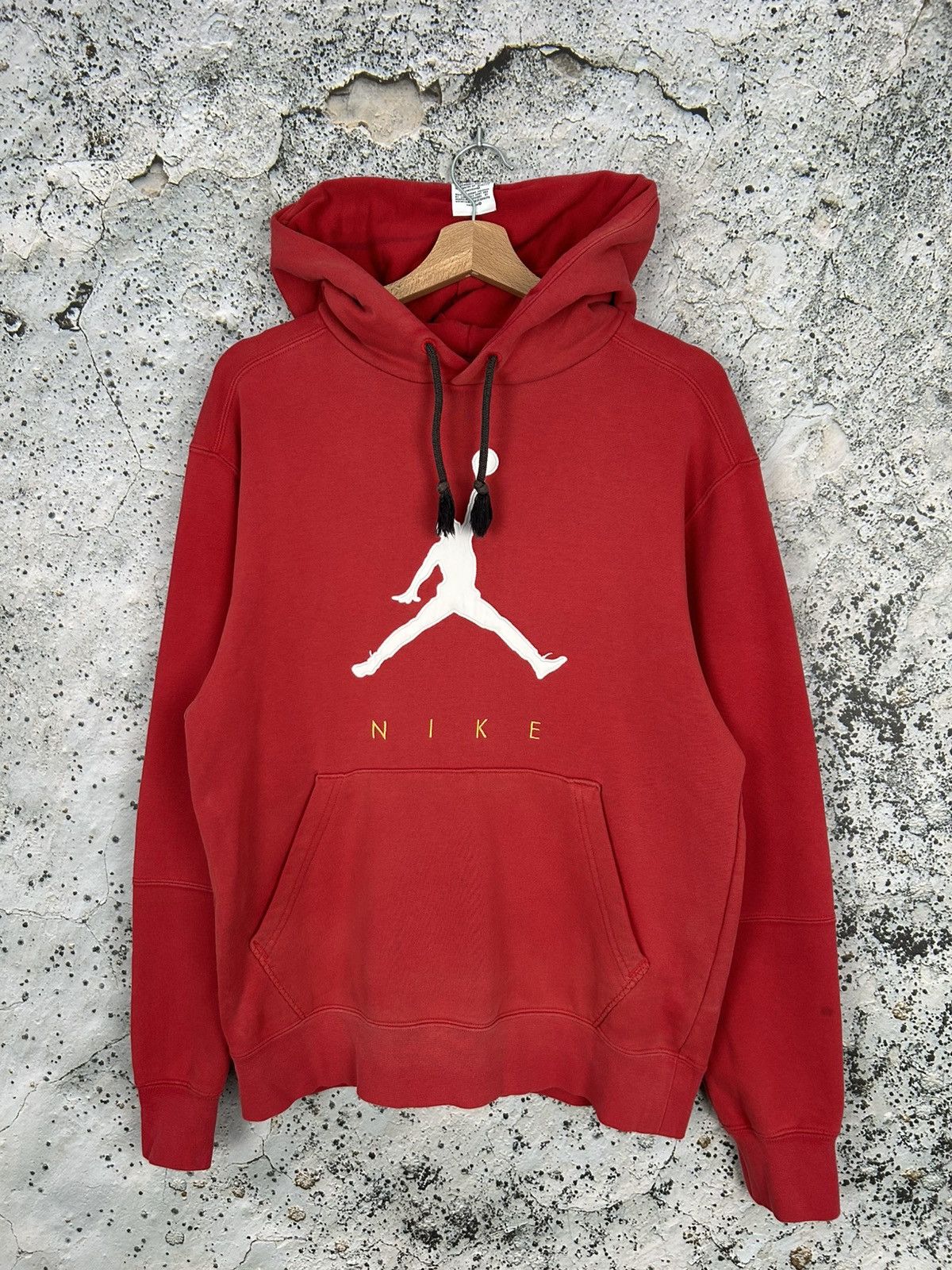 Jordan Brand Vintage Air Jordan Hoodie Streetwear Logo NBA Baggy Rap Size US S / EU 44-46 / 1 - 1 Thumbnail