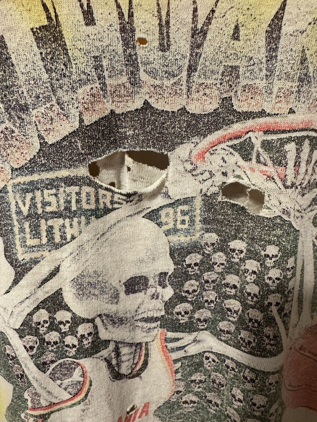 Vintage Vintage Lithuania Grateful Dead Tee Size US XL / EU 56 / 4 - 4 Thumbnail