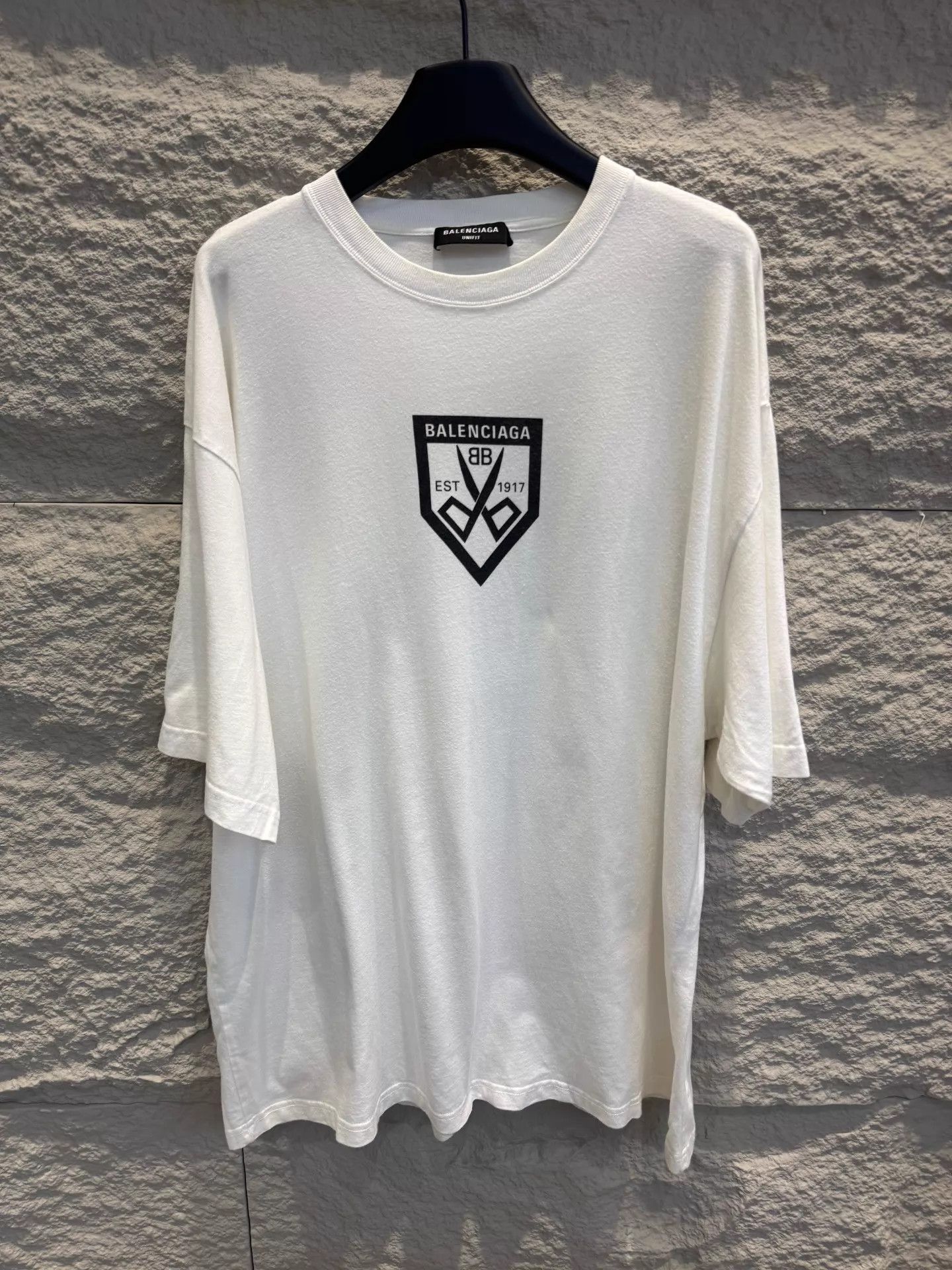 Balenciaga Balenciaga Scissor Logo UNIFIT T-Shirt M Size US M / EU 48-50 / 2 - 1 Thumbnail