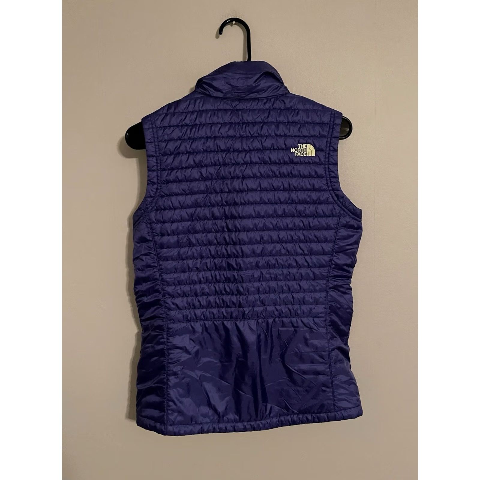 The North Face VINTAGE The North Face Kayla Vest Quilted Retro Purple Puffer Jacket- Women's Medium Size M / US 6-8 / IT 42-44 - 5 Thumbnail