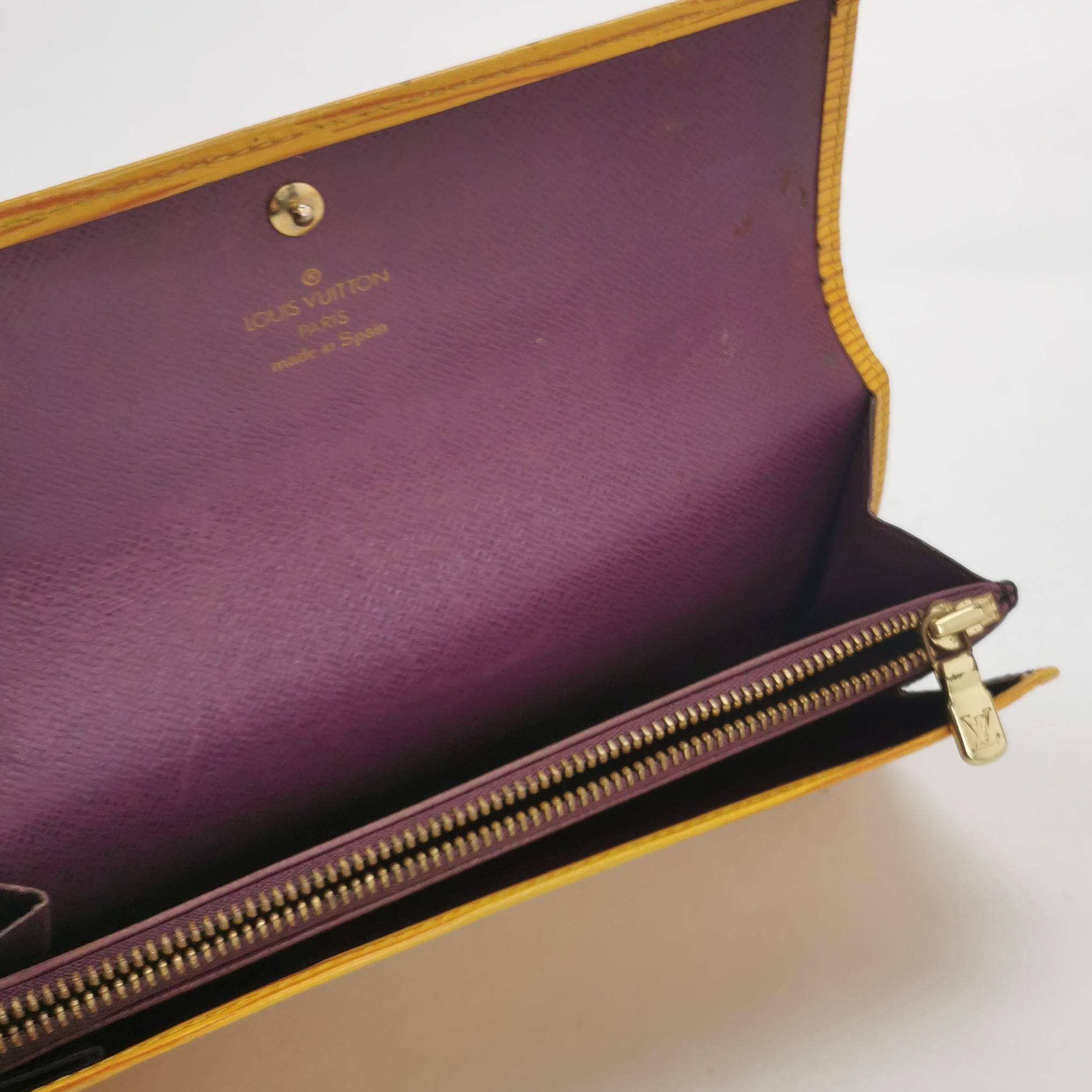 Louis Vuitton Louis Vuitton (LV) Cowhide Classic Water Ripple Wallet -y25 Size ONE SIZE - 1 Thumbnail