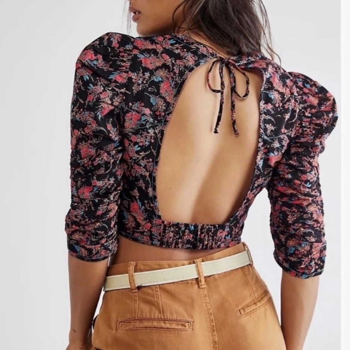 Free People Free People XMonica Crop Top Black Red Floral Open Back NWT Size XS / US 0-2 / IT 36-38 - 2 Thumbnail