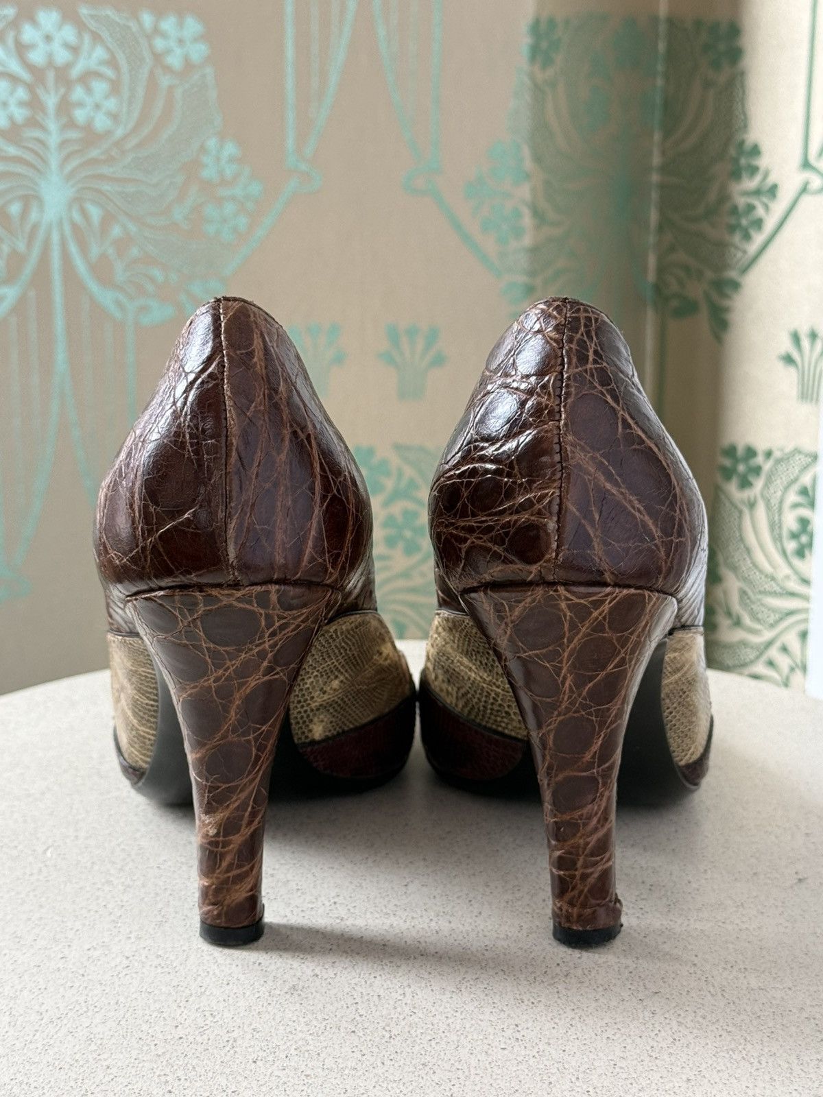 Prada Prada Burgundy Brown Reptile Embossed Leather Pumps Heels Size US 6.5 / IT 36.5 - 11 Thumbnail