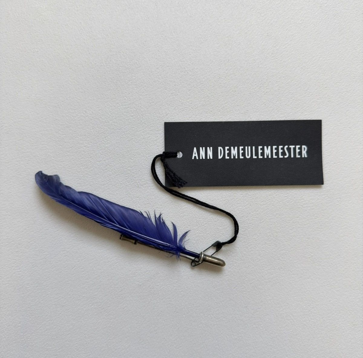 Ann Demeulemeester ‘Blue Feather’ Silver Pin Brooch Size ONE SIZE - 6 Thumbnail